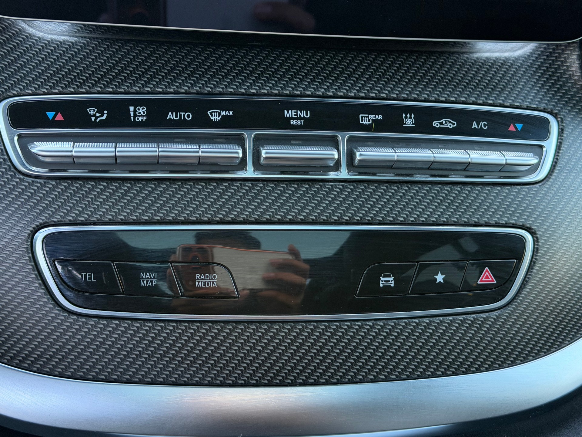 MERCEDES-BENZ V 300 d lang Avantgarde 4Matic 9G-Tronic-image-13