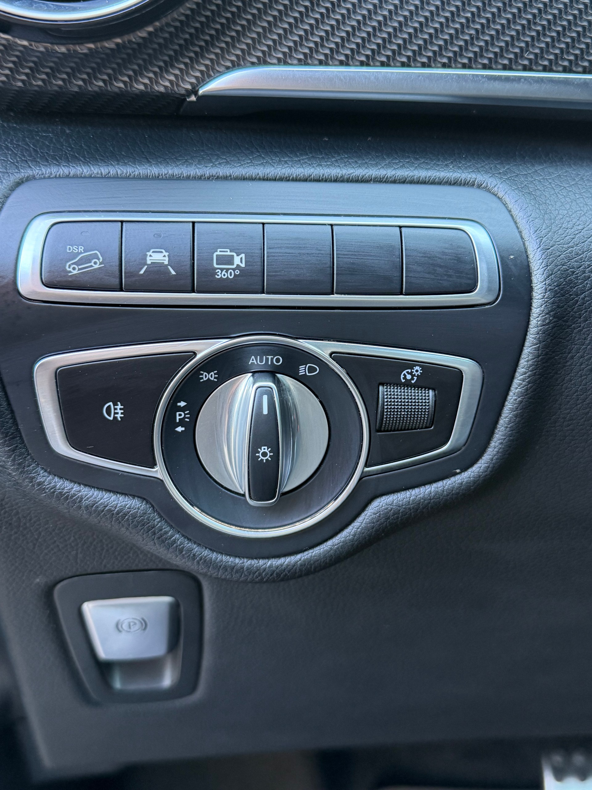 MERCEDES-BENZ V 300 d lang Avantgarde 4Matic 9G-Tronic-image-16