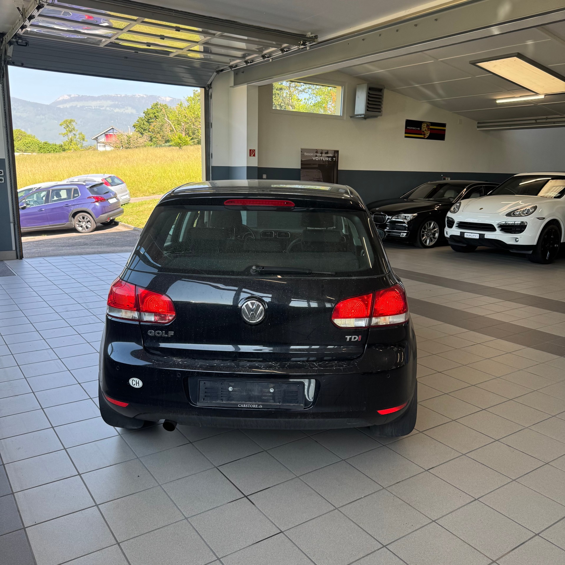 VW GOLF-image-4