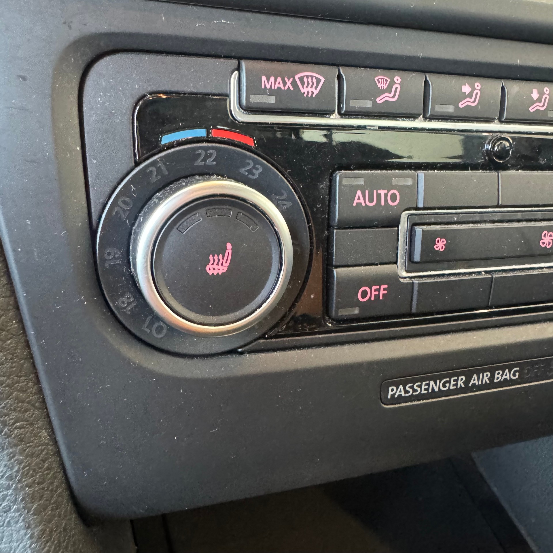 VW GOLF-image-10