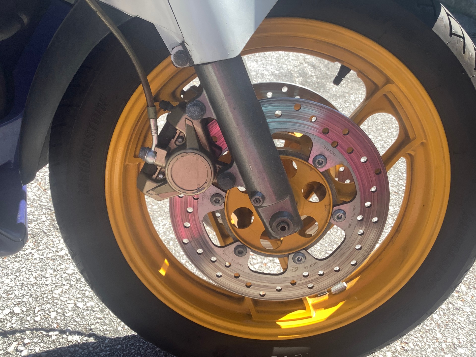 YAMAHA FZ 750-image-4