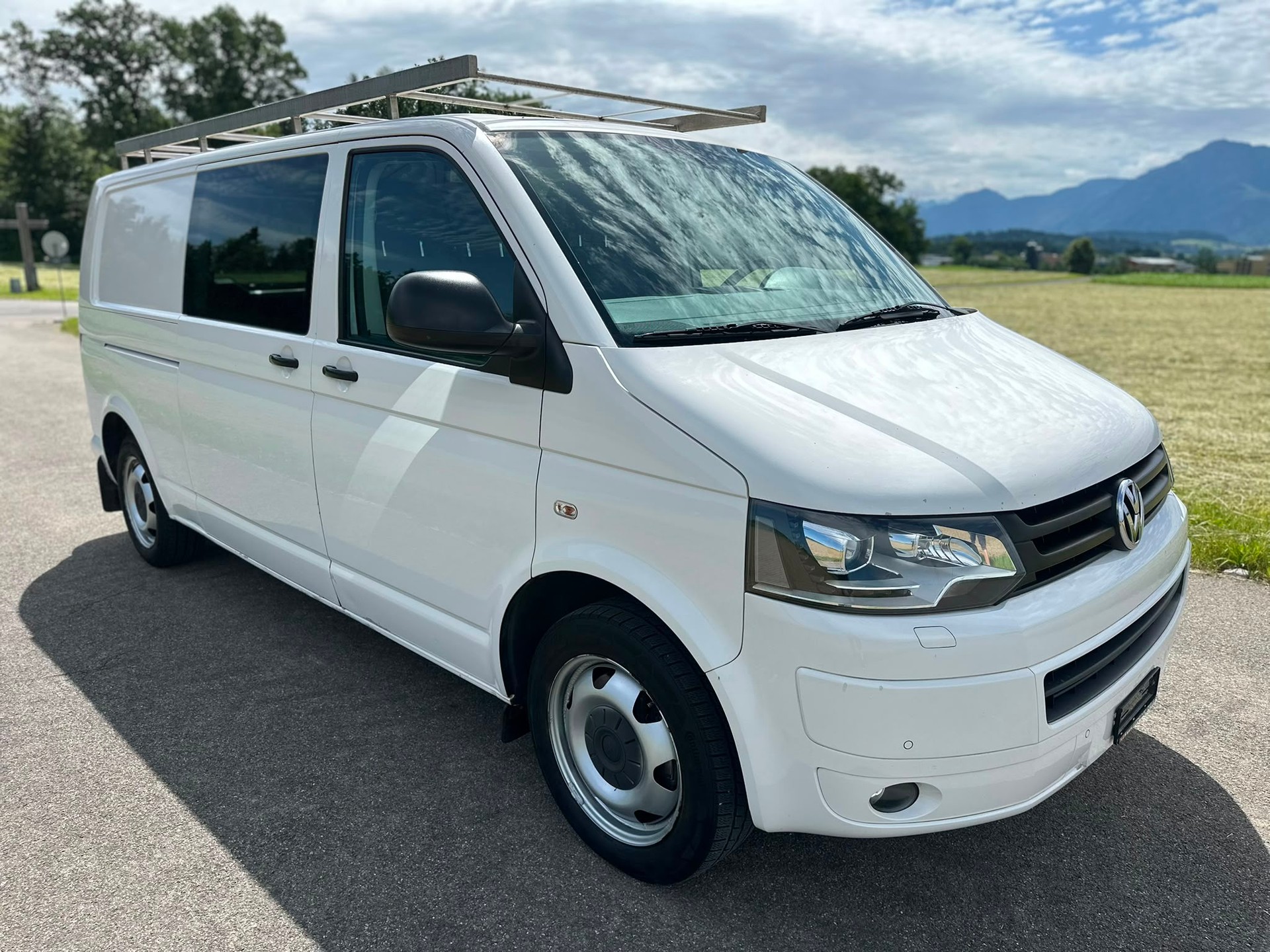 VW T5 2.0 TSI 4Motion DSG-showroom-element-3