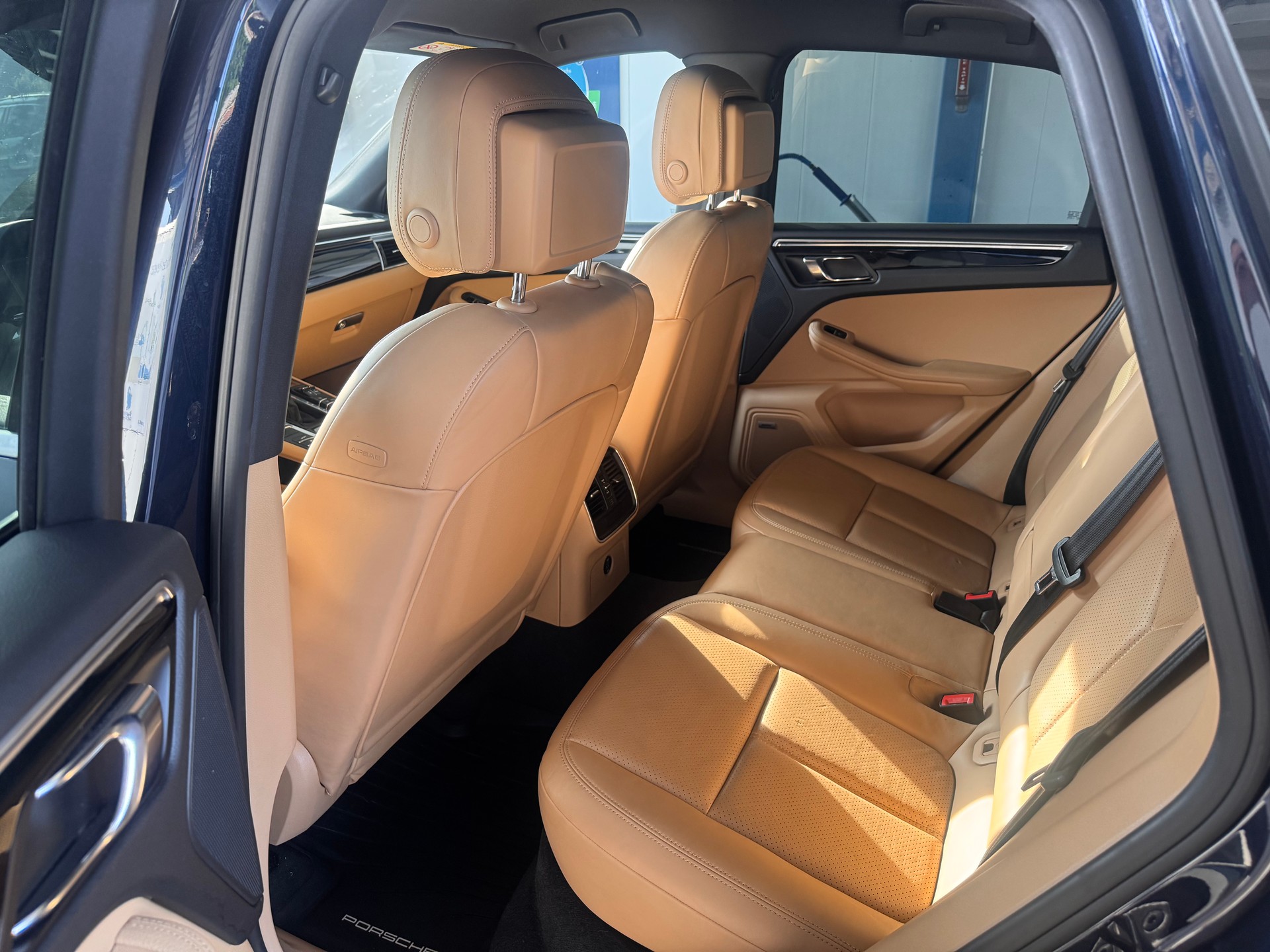 PORSCHE Macan S PDK-image-15