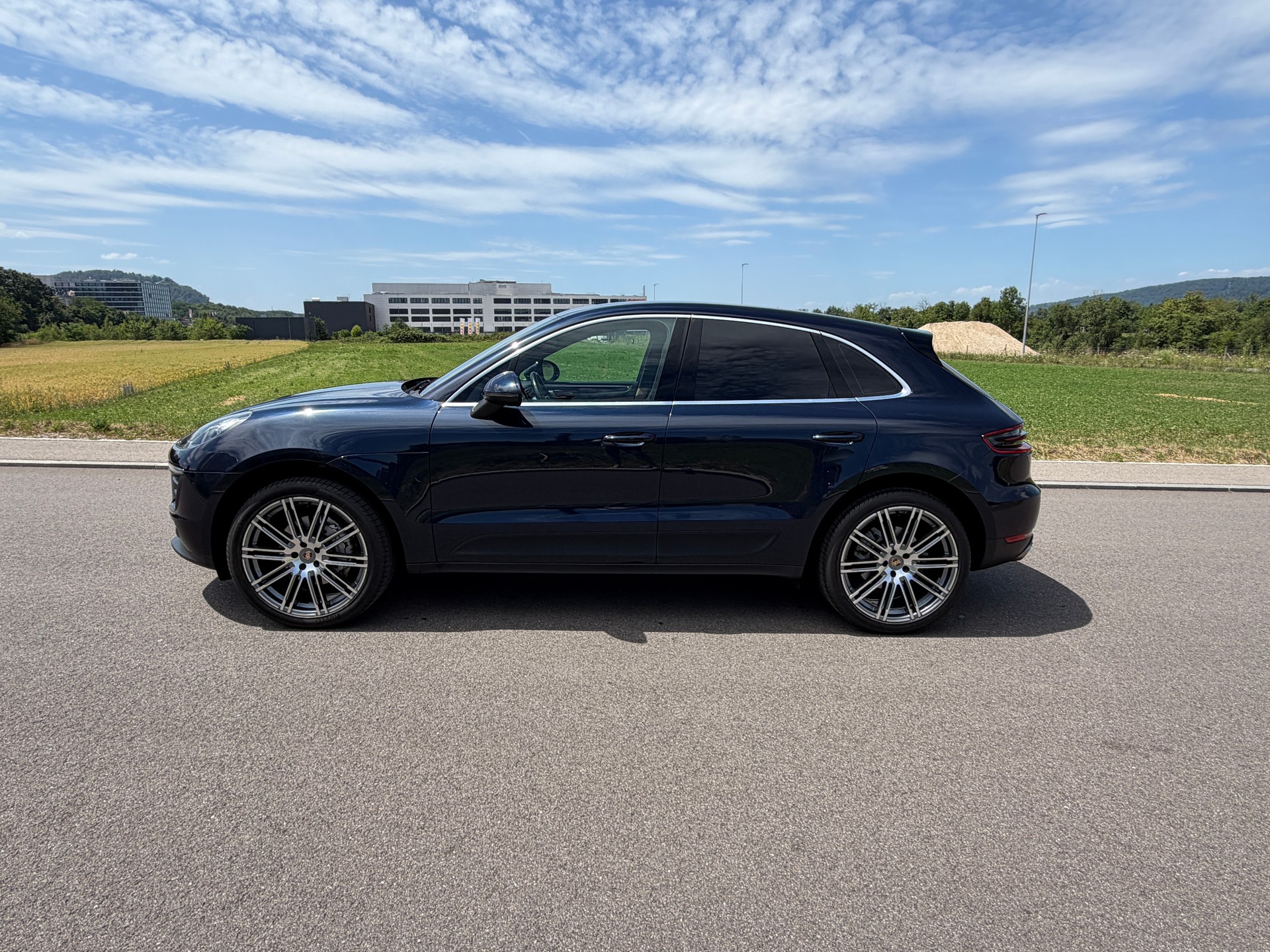 PORSCHE Macan S PDK-image-9