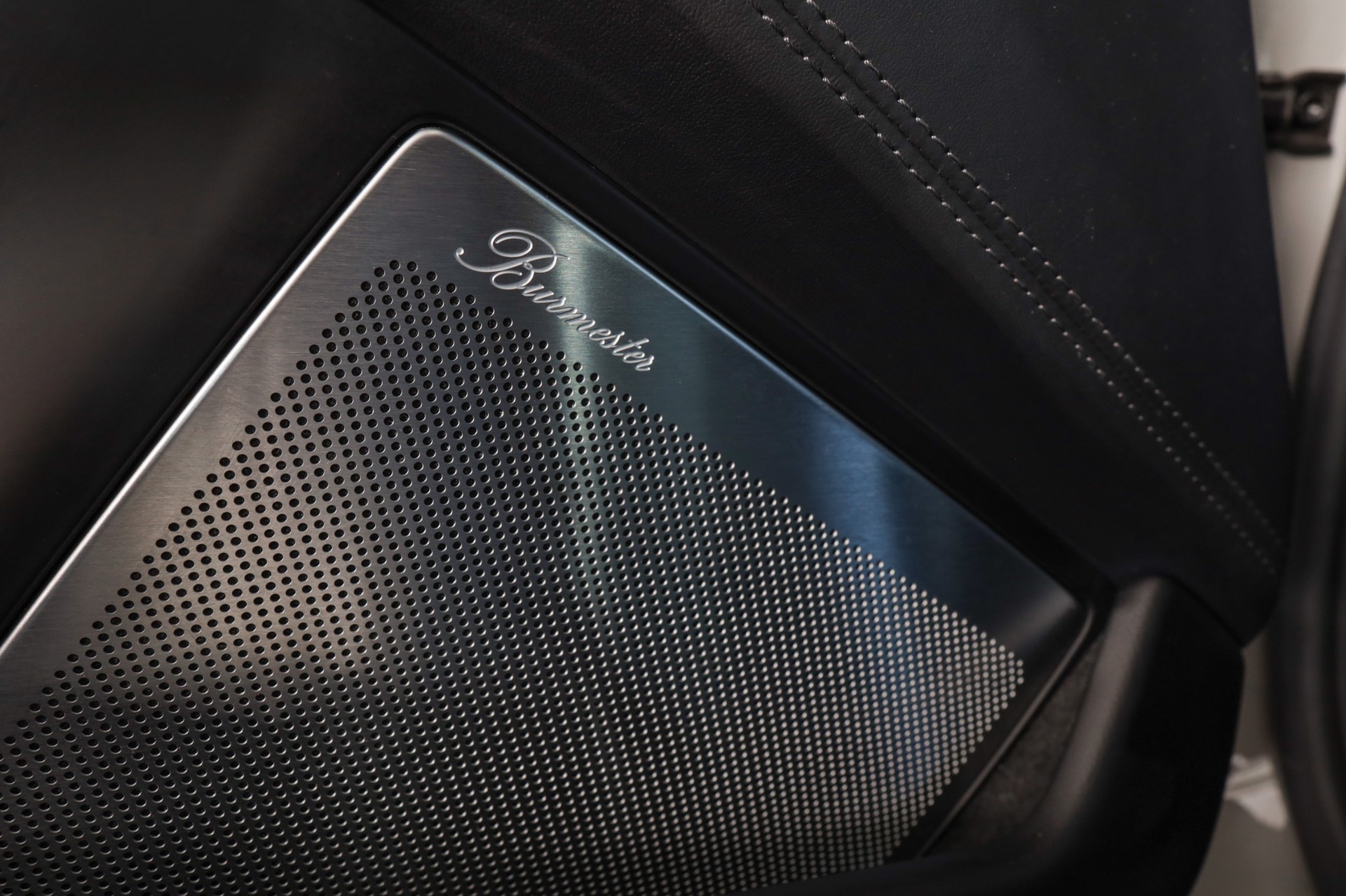 PORSCHE 911 Turbo S PDK-image-12