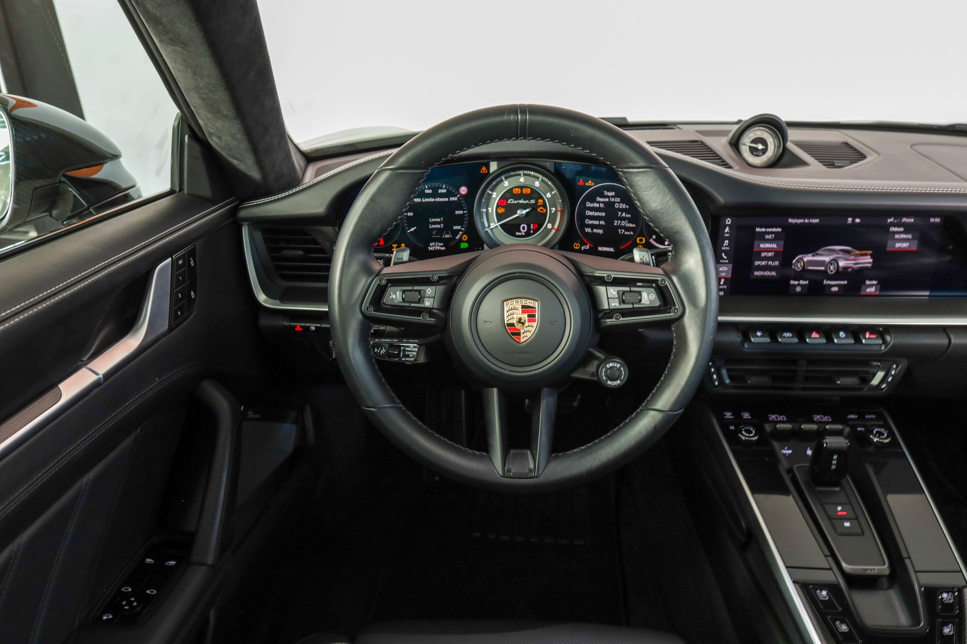 PORSCHE 911 Turbo S PDK-image-15