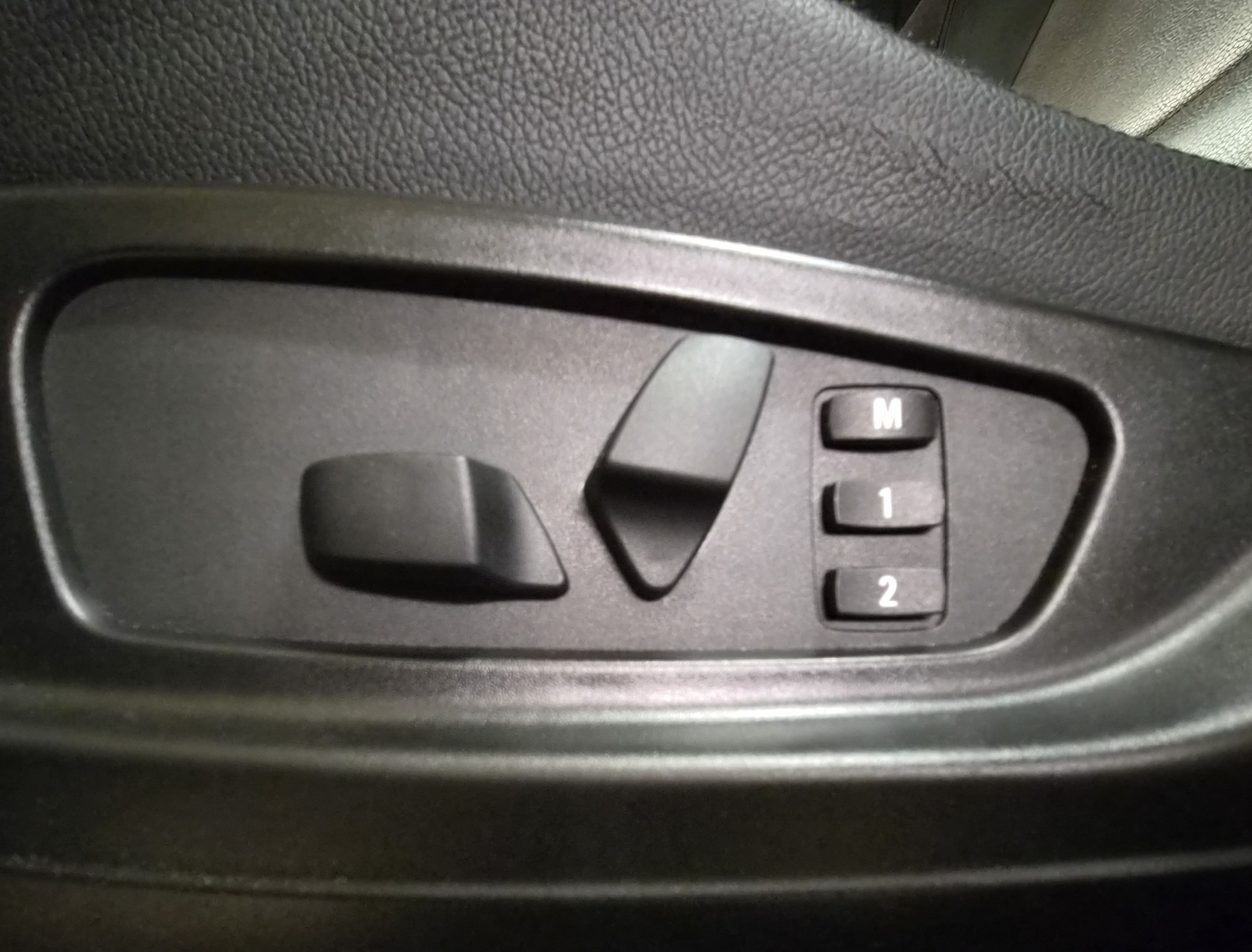 BMW X5 xDrive 40d Steptronic-image-18