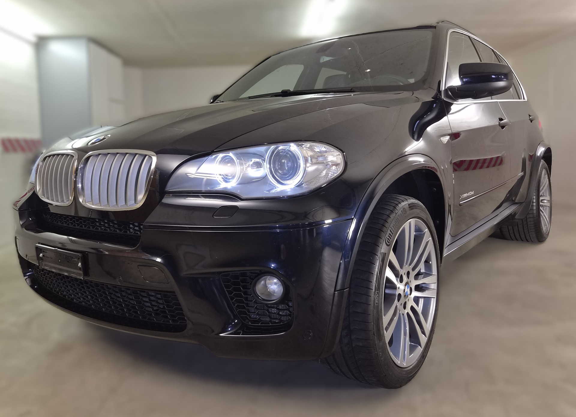 BMW X5 xDrive 40d Steptronic-showroom-element-3
