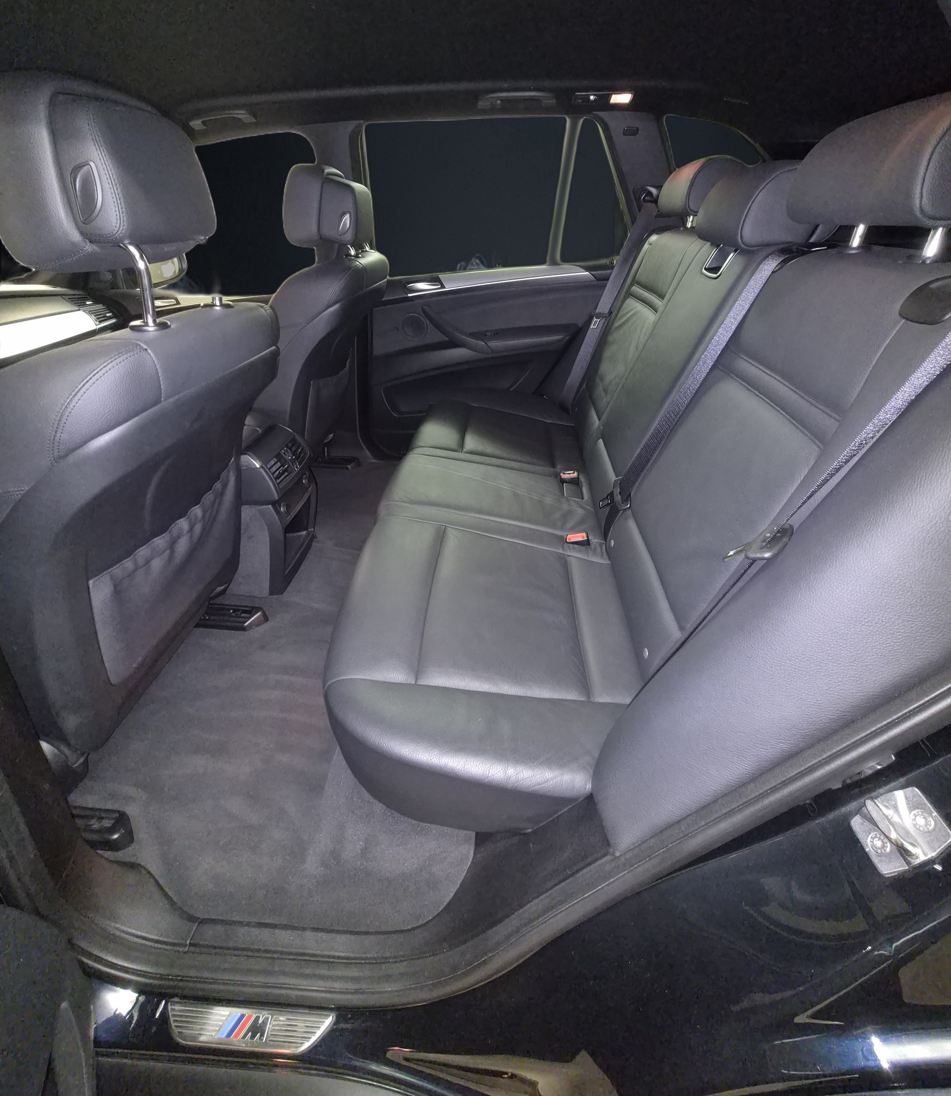 BMW X5 xDrive 40d Steptronic-image-19