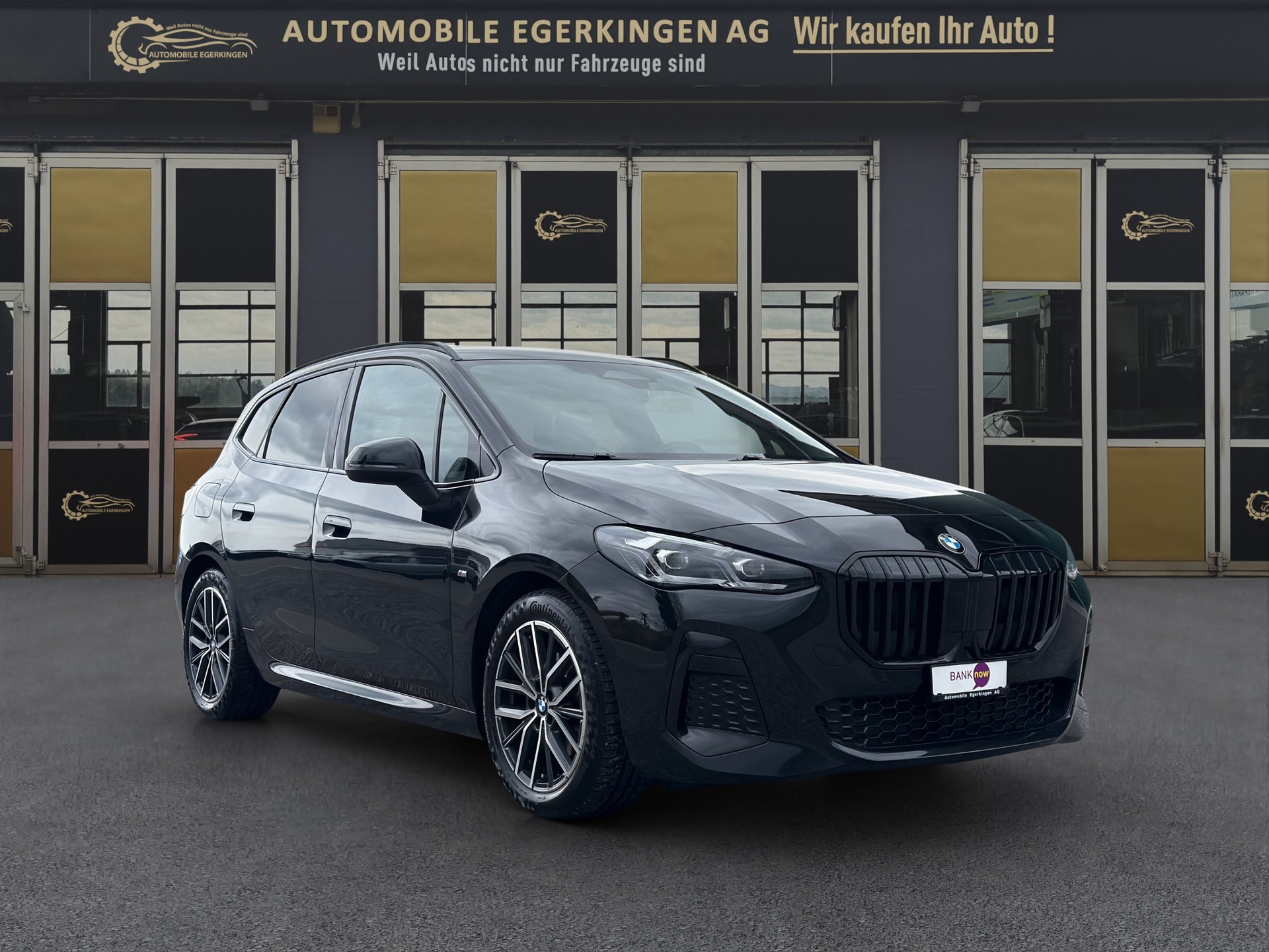 BMW 218d Active Tourer M Sport DKG-showroom-element-2