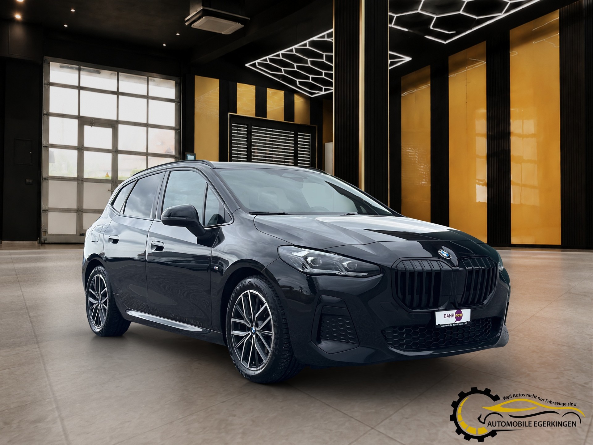 BMW 218d Active Tourer M Sport DKG-showroom-element-2