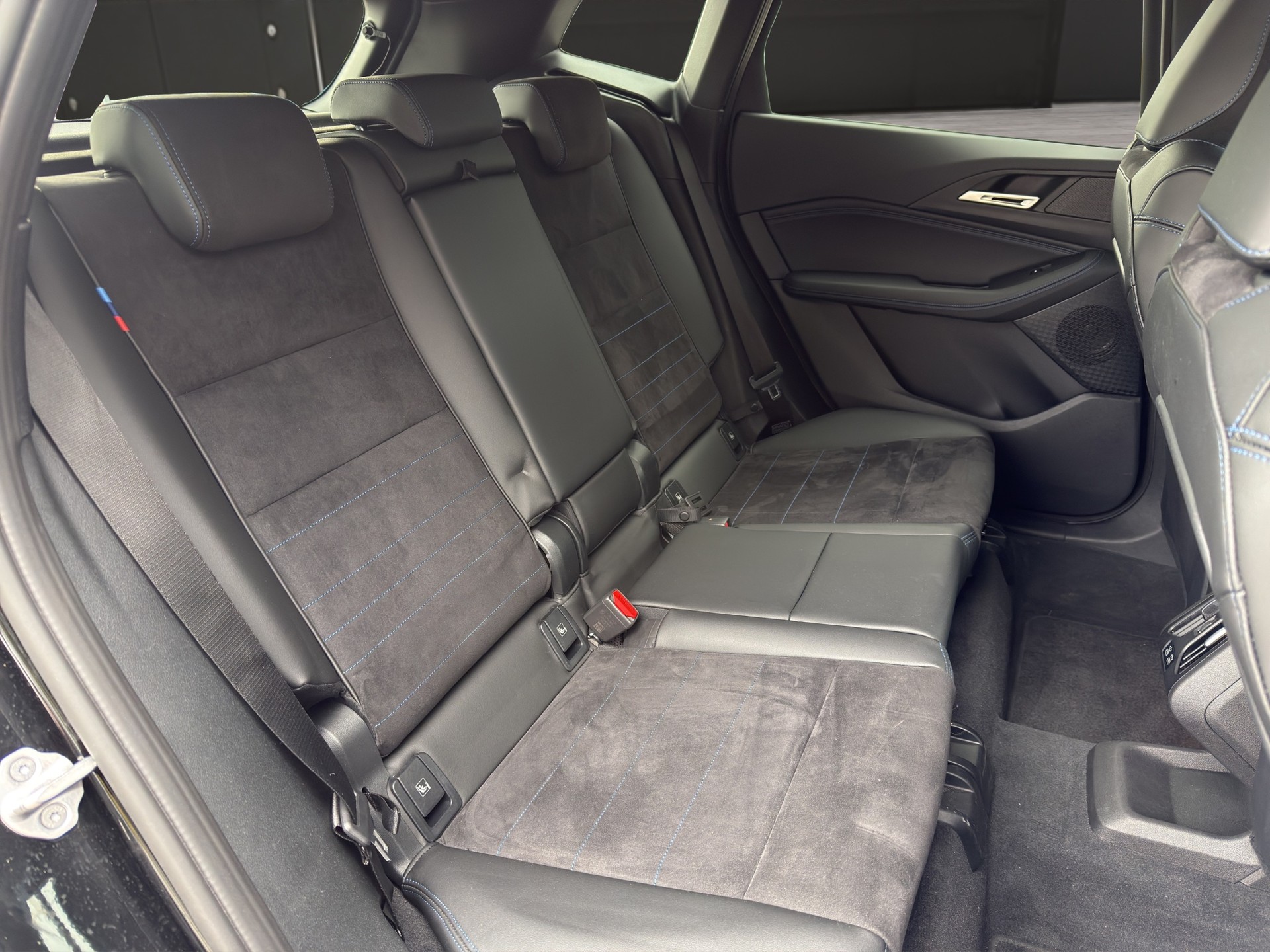 BMW 218d Active Tourer M Sport DKG-image-12
