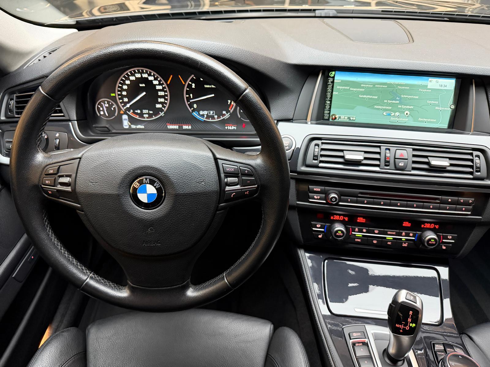 BMW 535i xDrive-image-13