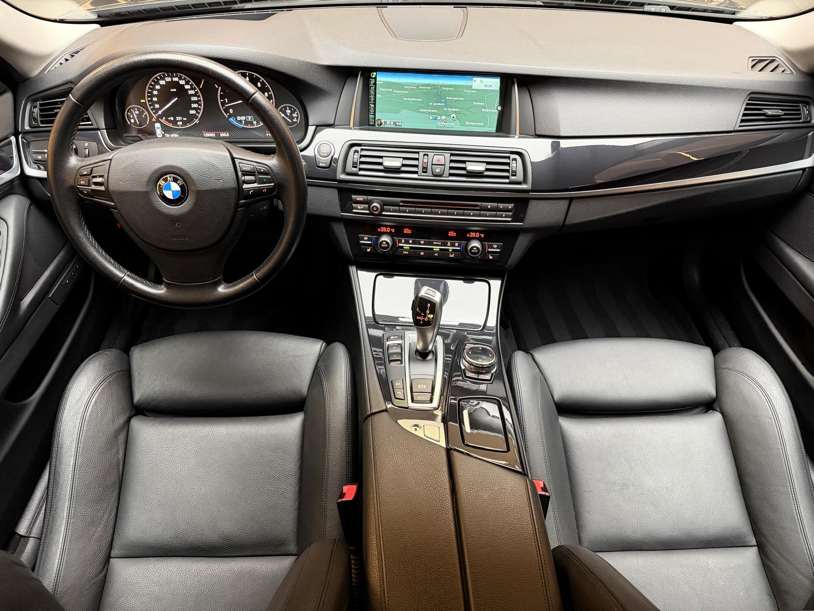 BMW 535i xDrive-image-12