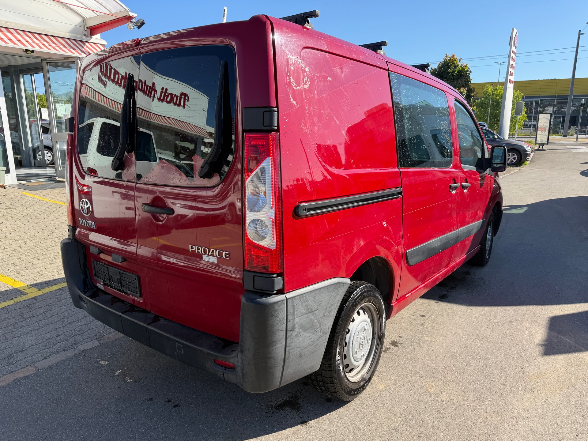 TOYOTA Proace 2.0D Crew Cab Luna L1H1-image-5