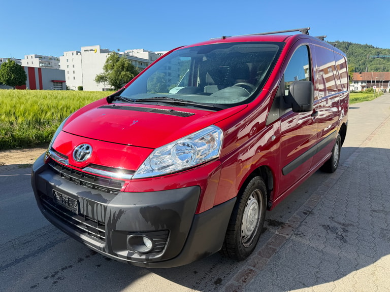 TOYOTA Proace 2.0D Crew Cab Luna L1H1
