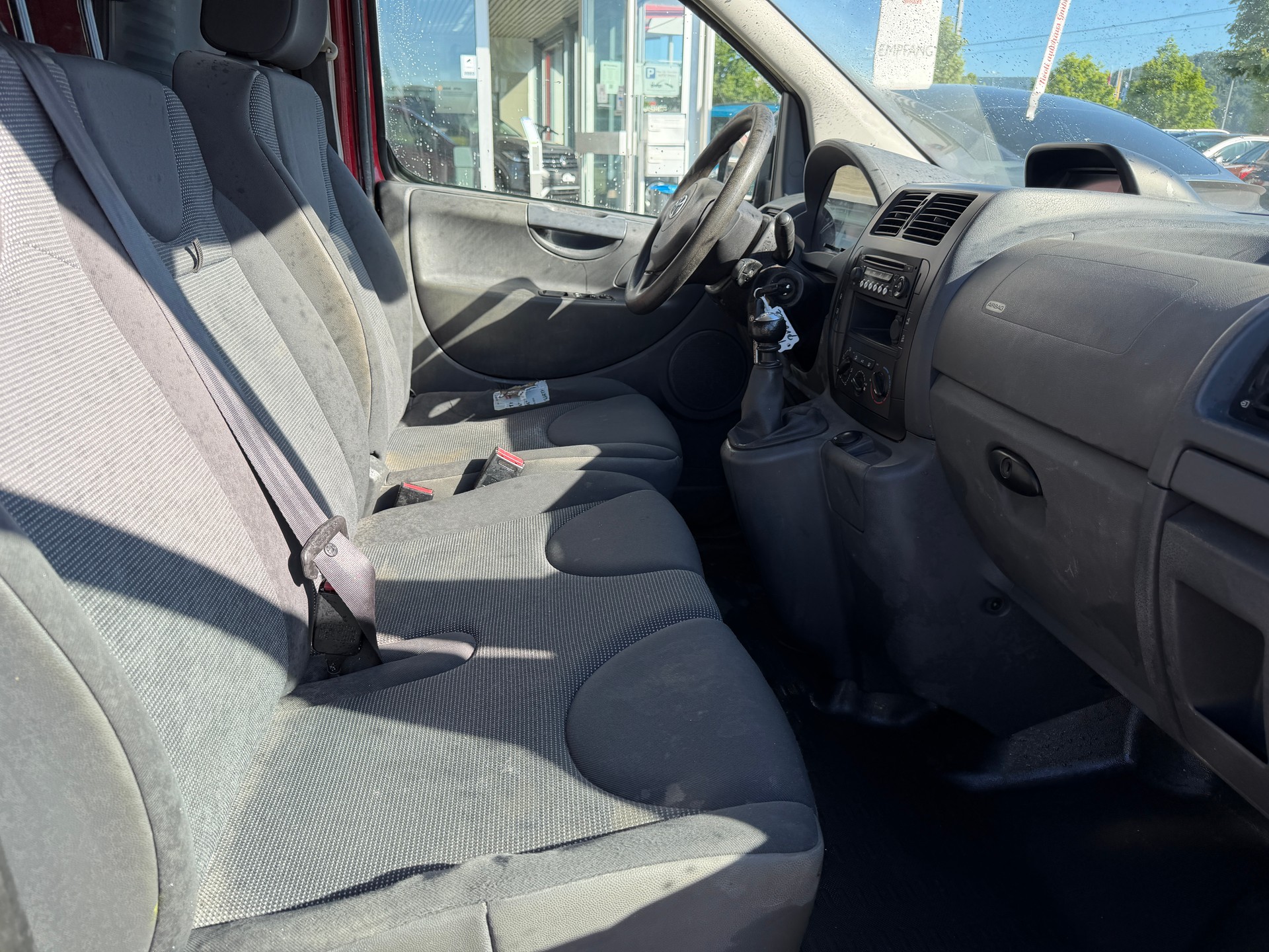 TOYOTA Proace 2.0D Crew Cab Luna L1H1-image-10