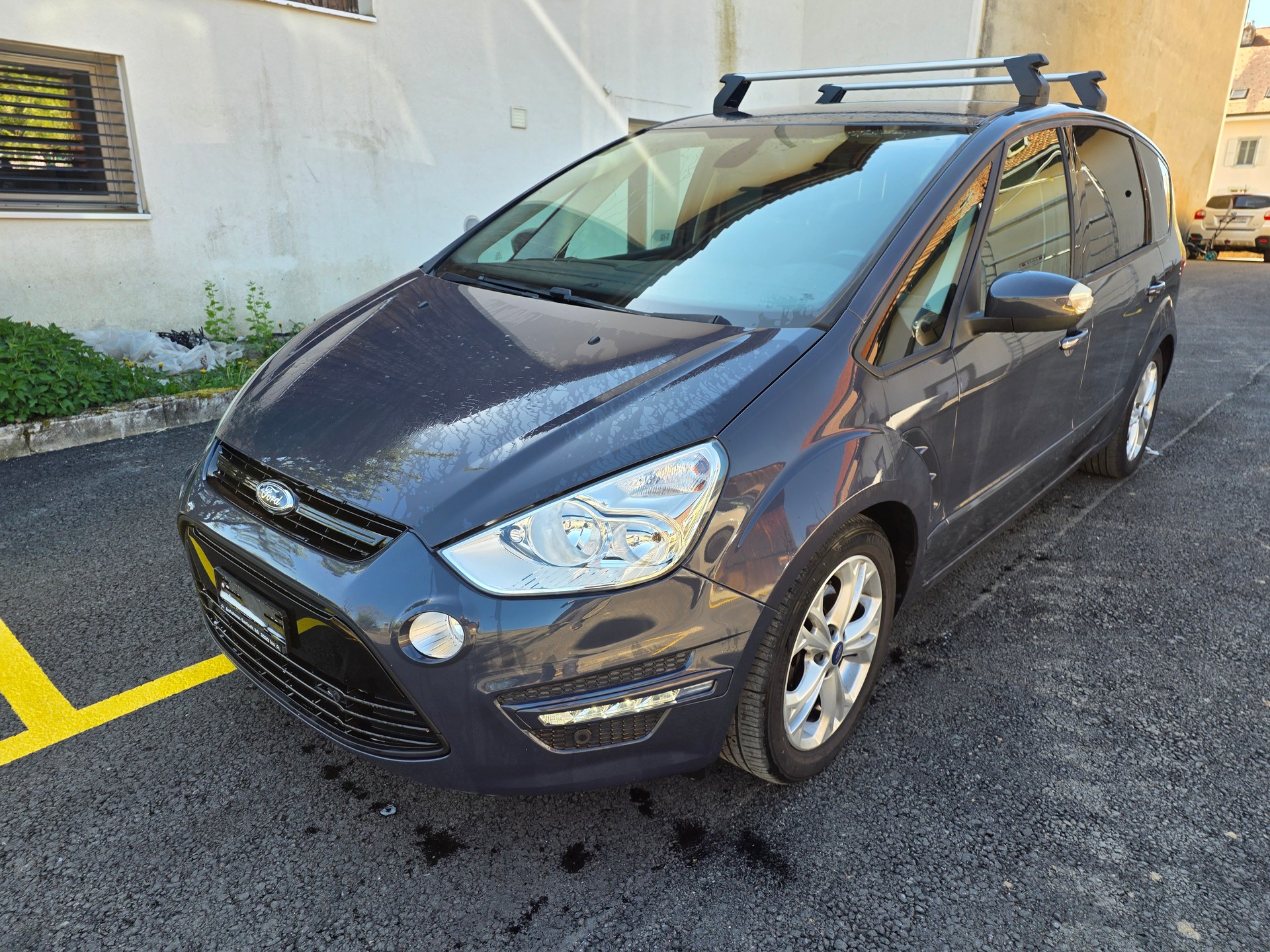 FORD S-Max 1.6 SCTi Titanium-image-8