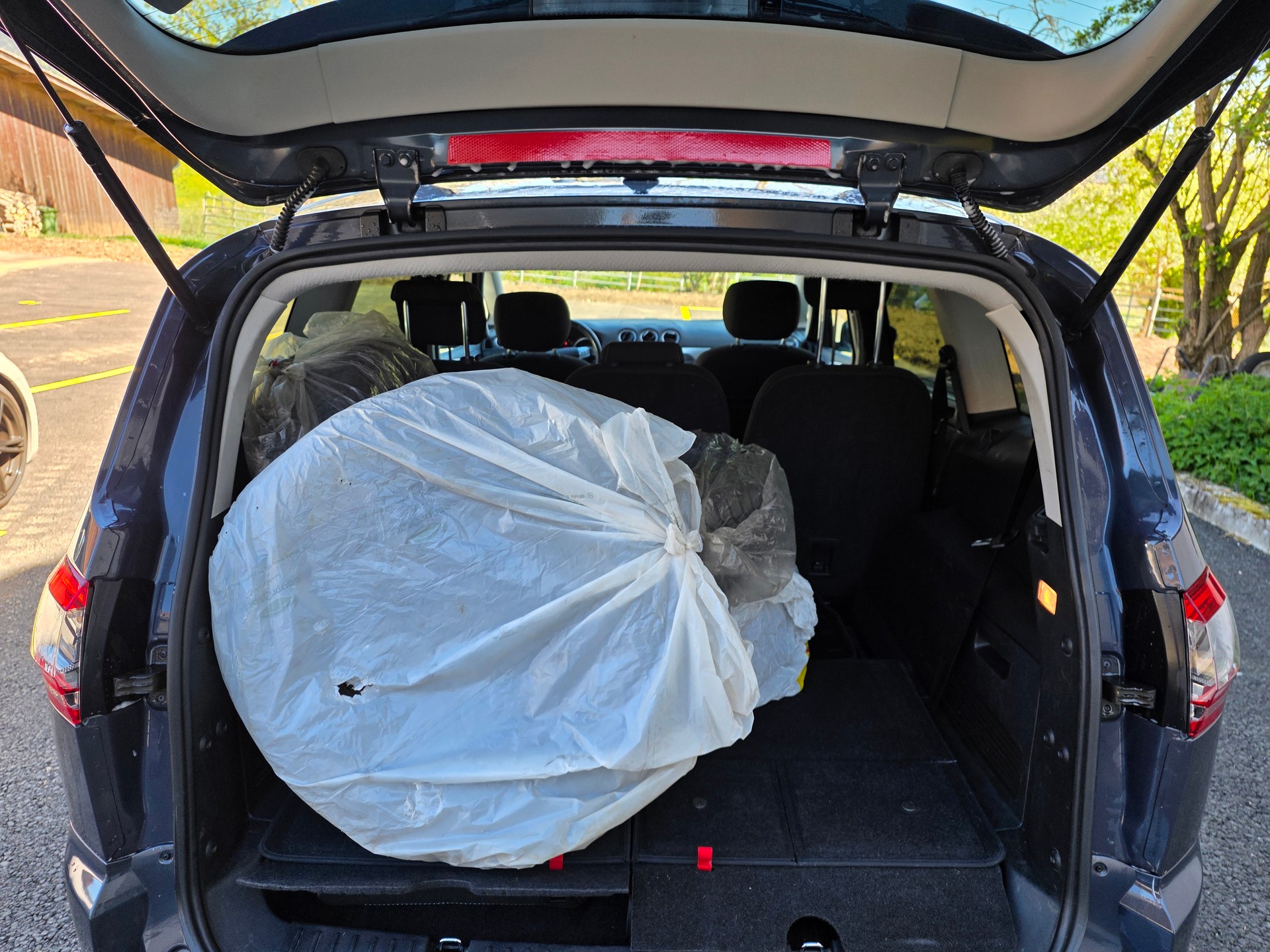 FORD S-Max 1.6 SCTi Titanium-image-9