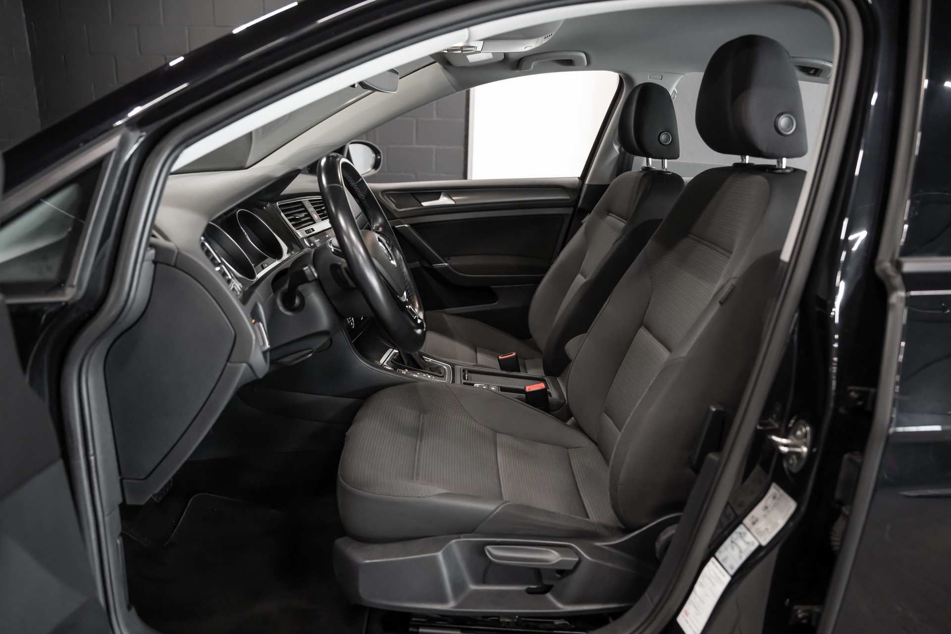 VW Golf 1.5 TSI EVO Comfortline DSG-image-9