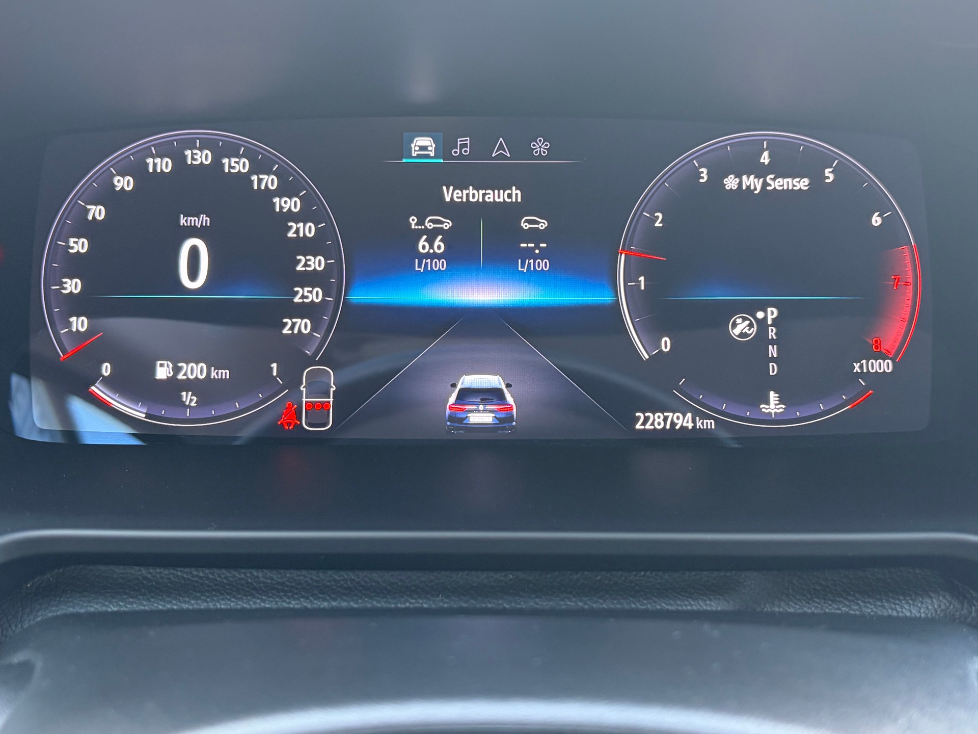 RENAULT Talisman Grandtour 1.3 TCe Intens EDC-image-12