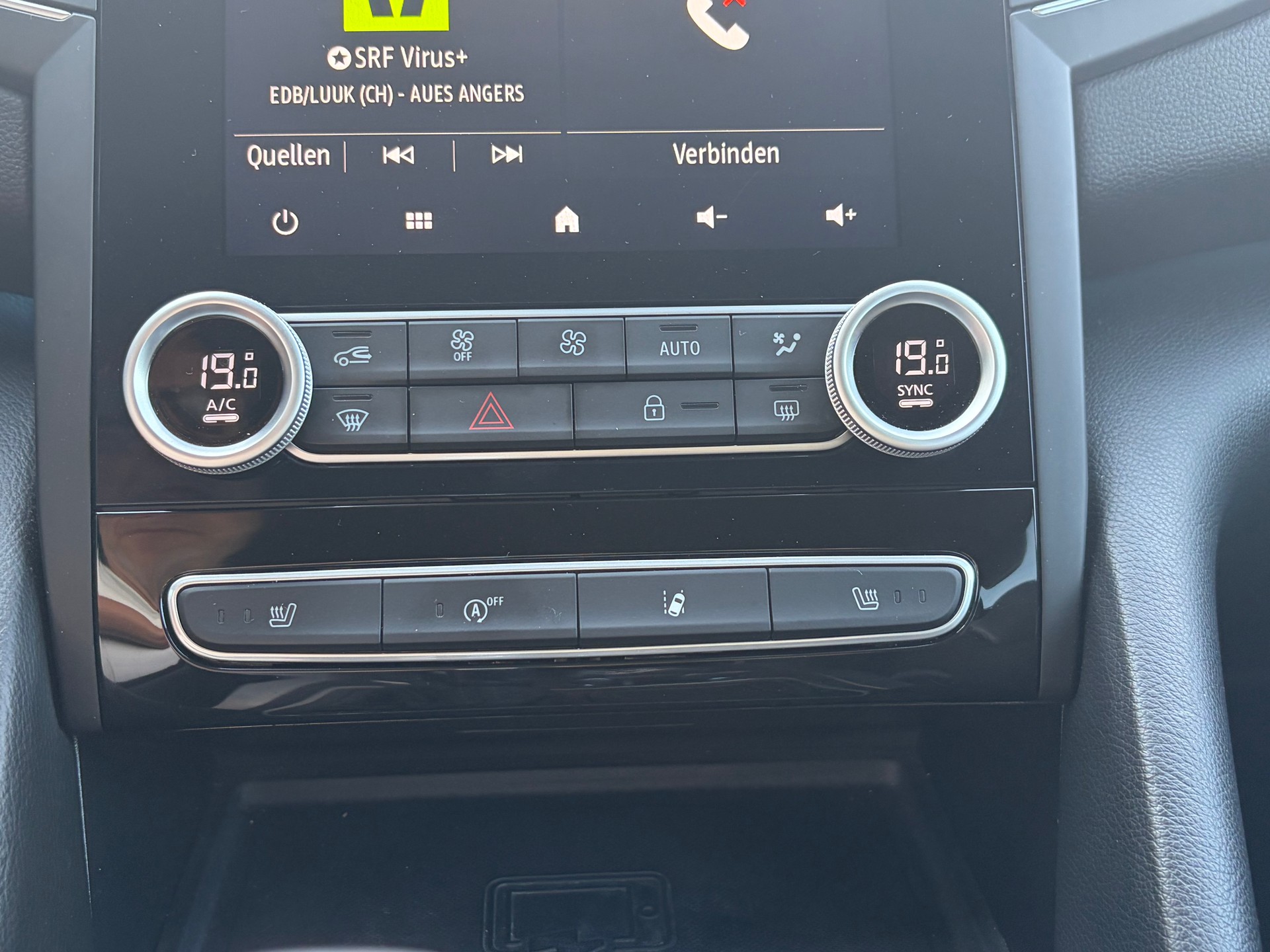 RENAULT Talisman Grandtour 1.3 TCe Intens EDC-image-13