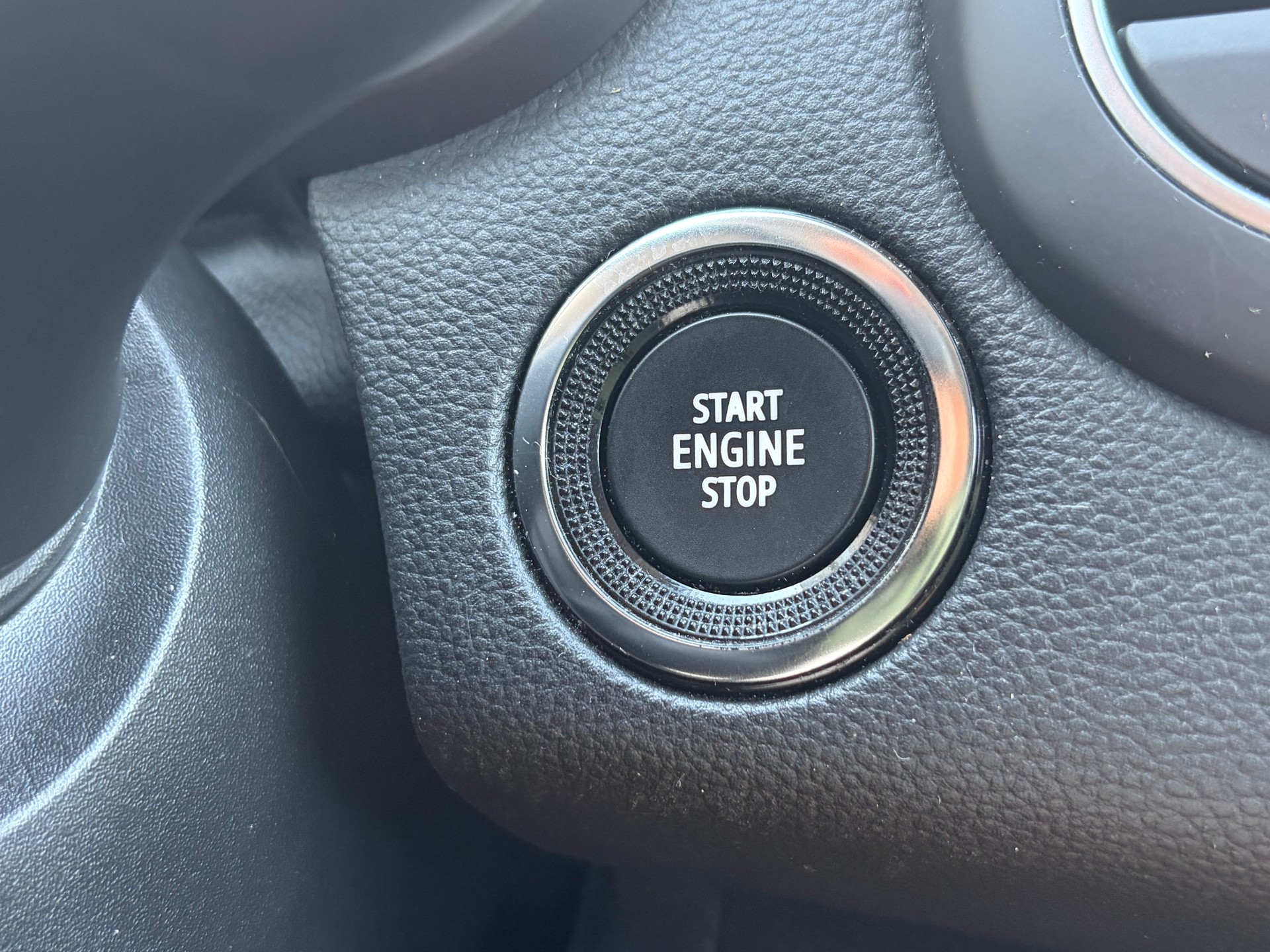 RENAULT Talisman Grandtour 1.3 TCe Intens EDC-image-26