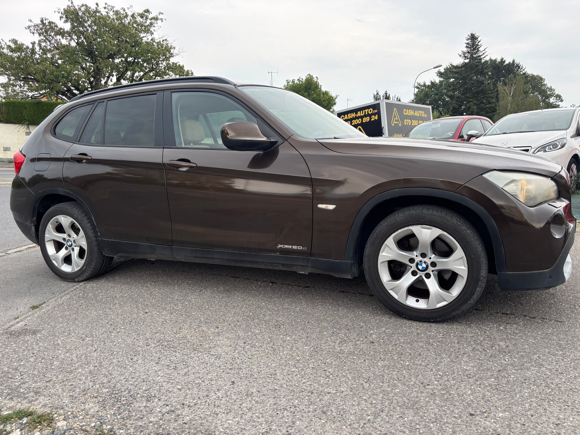 BMW X1 xDrive 20d Steptronic-showroom-element-2