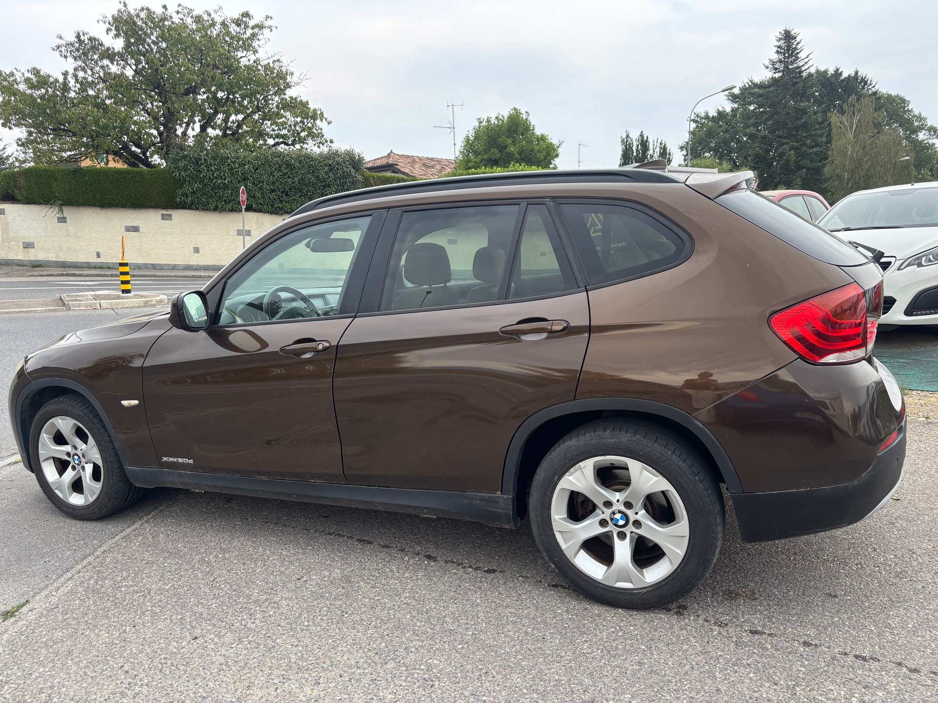 BMW X1 xDrive 20d Steptronic-image-5