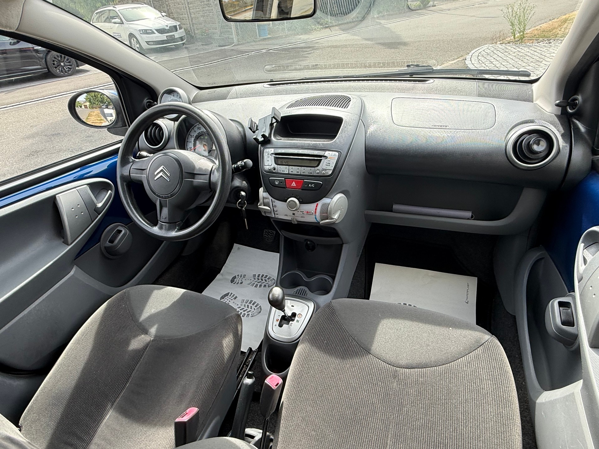 CITROEN C1 1.0i Edition-image-4