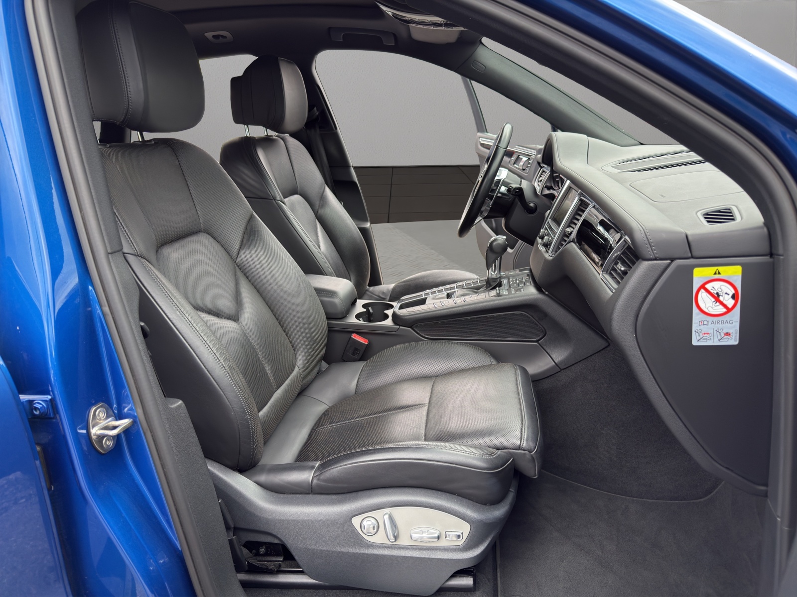 PORSCHE Macan S Diesel PDK-image-17