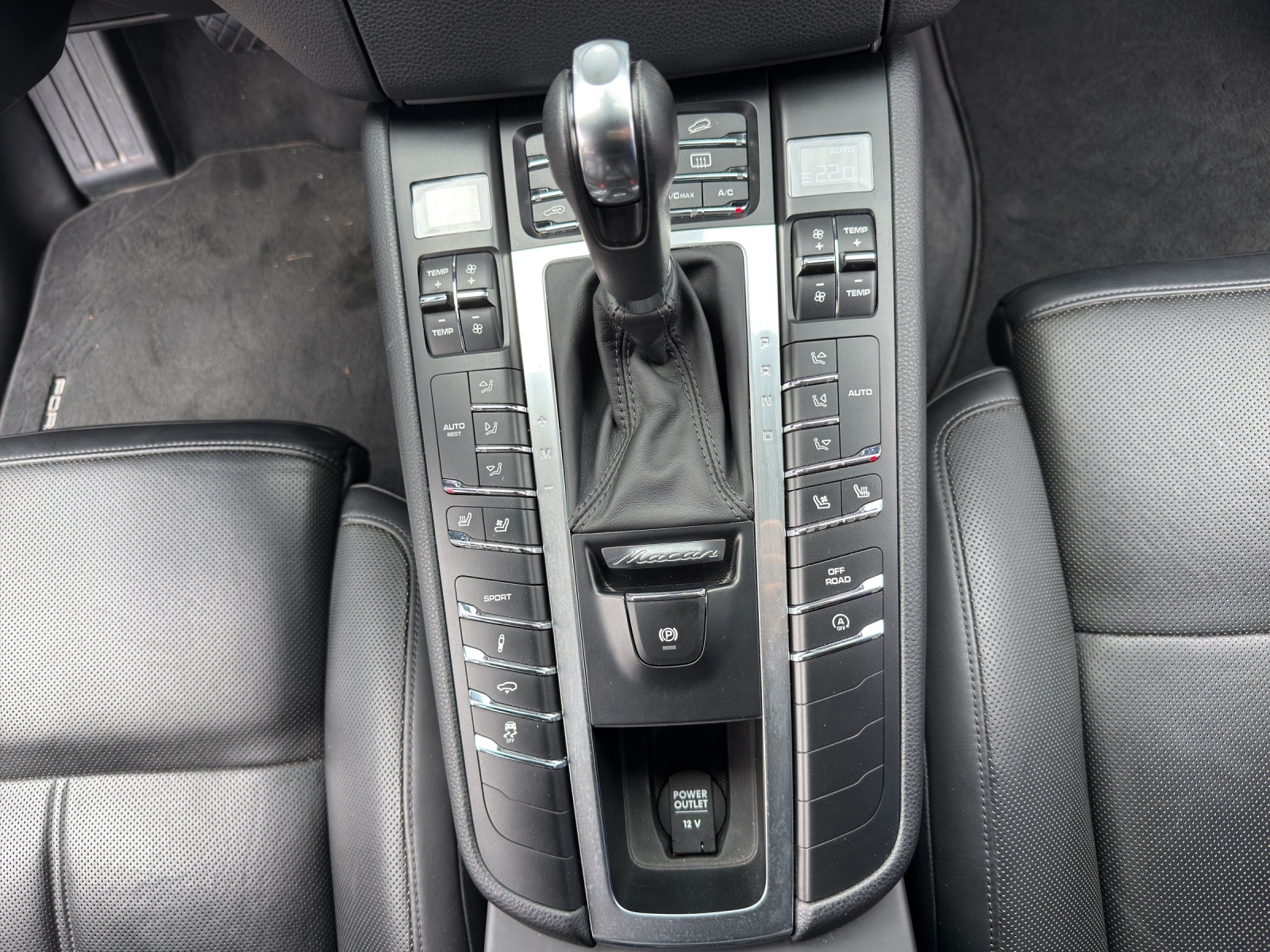 PORSCHE Macan S Diesel PDK-image-15