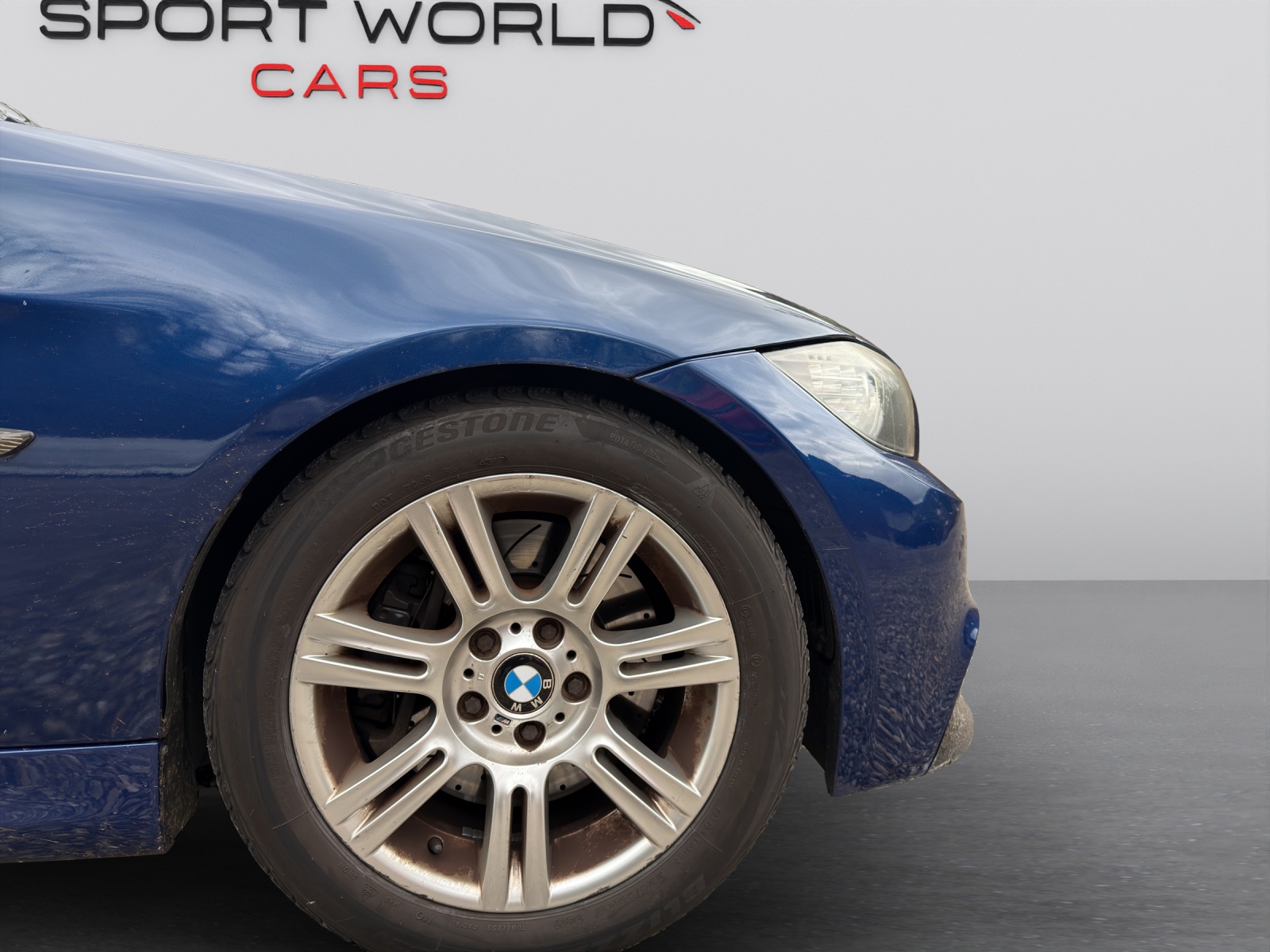 BMW BMW 335i xDrive-image-20