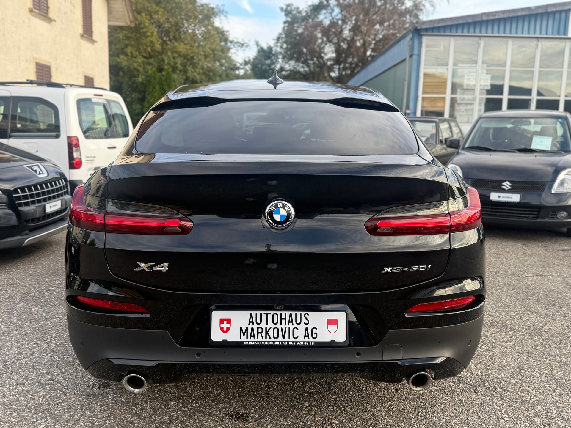 BMW X4 xDrive 30i Steptronic-image-14