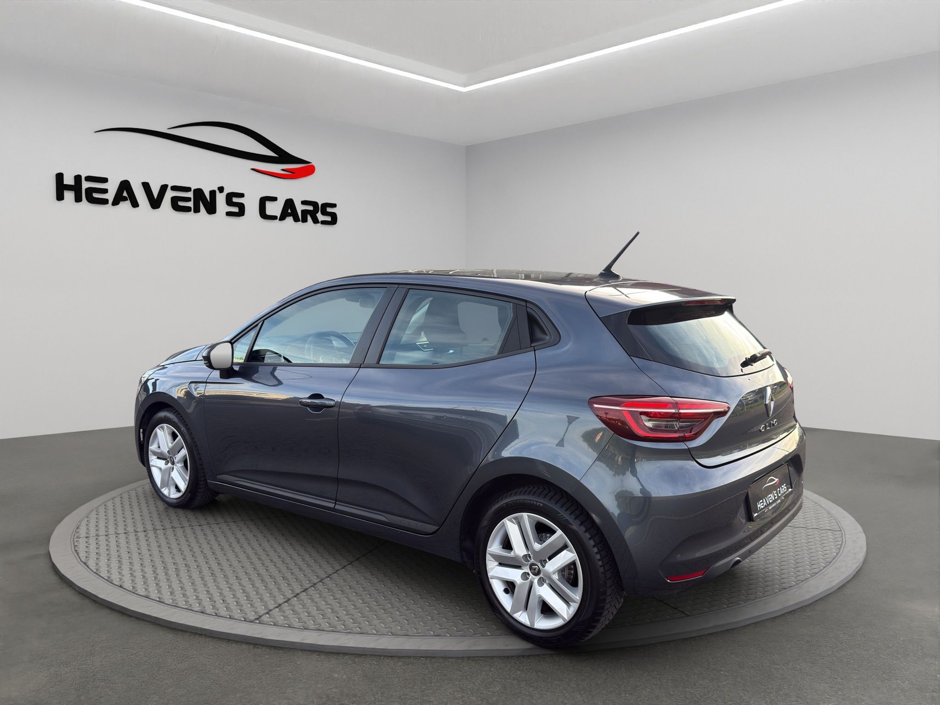 RENAULT Clio 1.0 Zen CVT-showroom-element-3