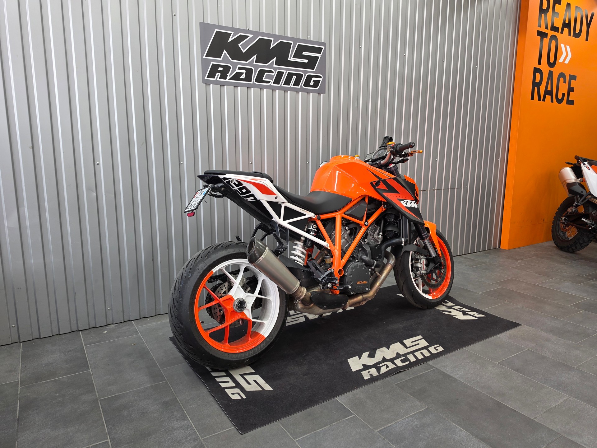 KTM 1290 Super Duke R-image-2