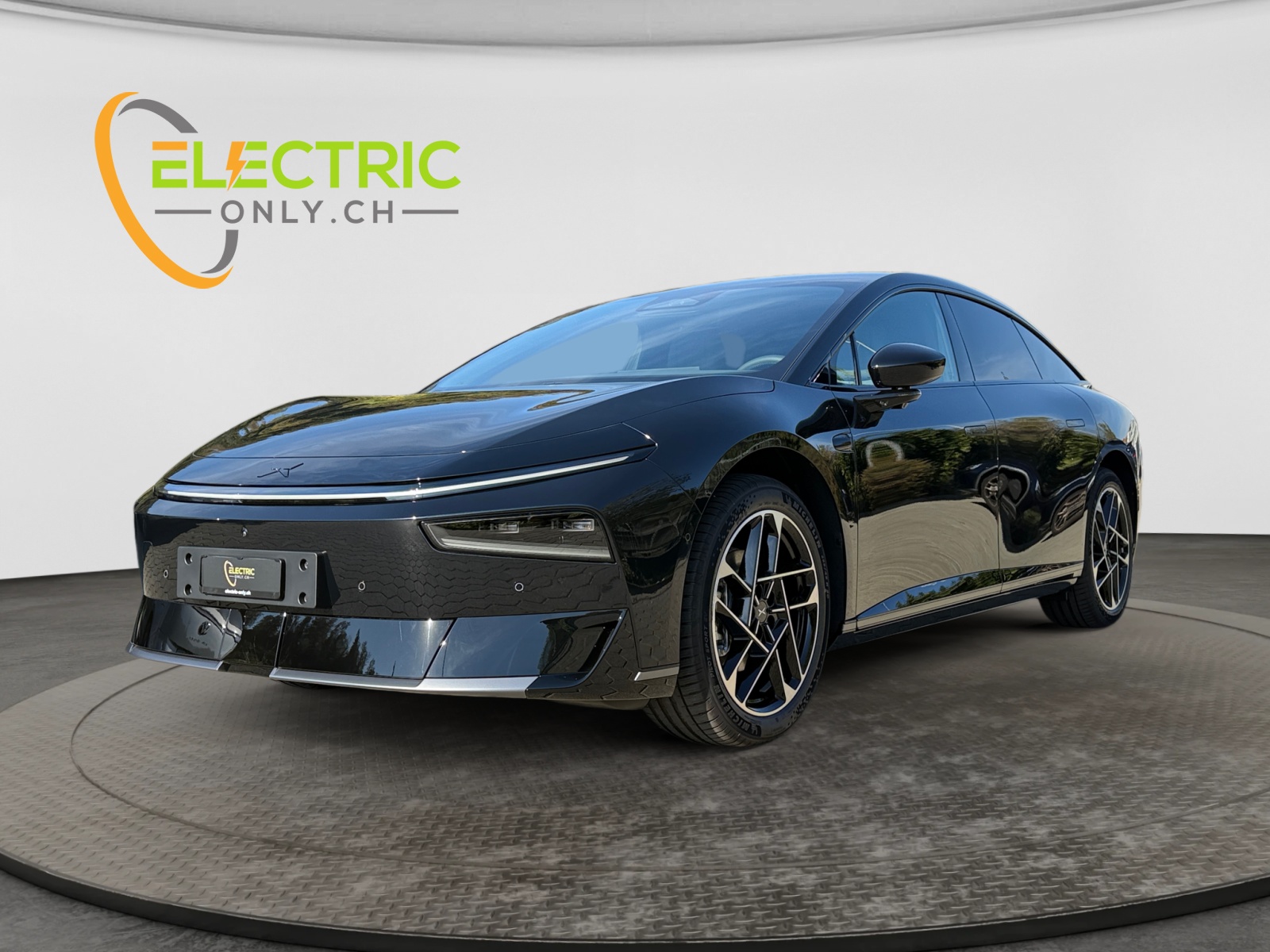 XPENG P7+ Performance AWD 74.9kWh