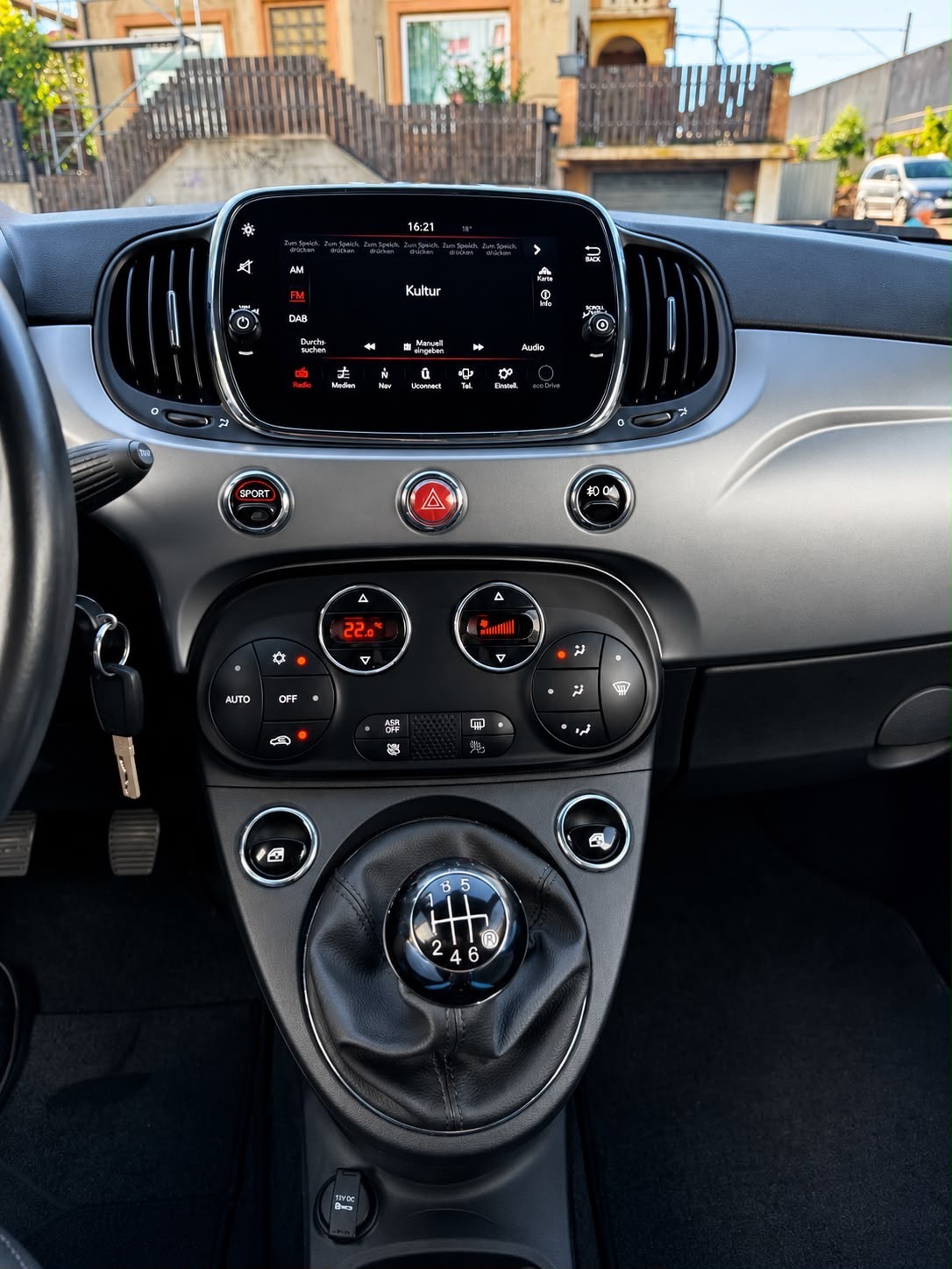 FIAT 500 0.9 Twinair S (CH)-image-9