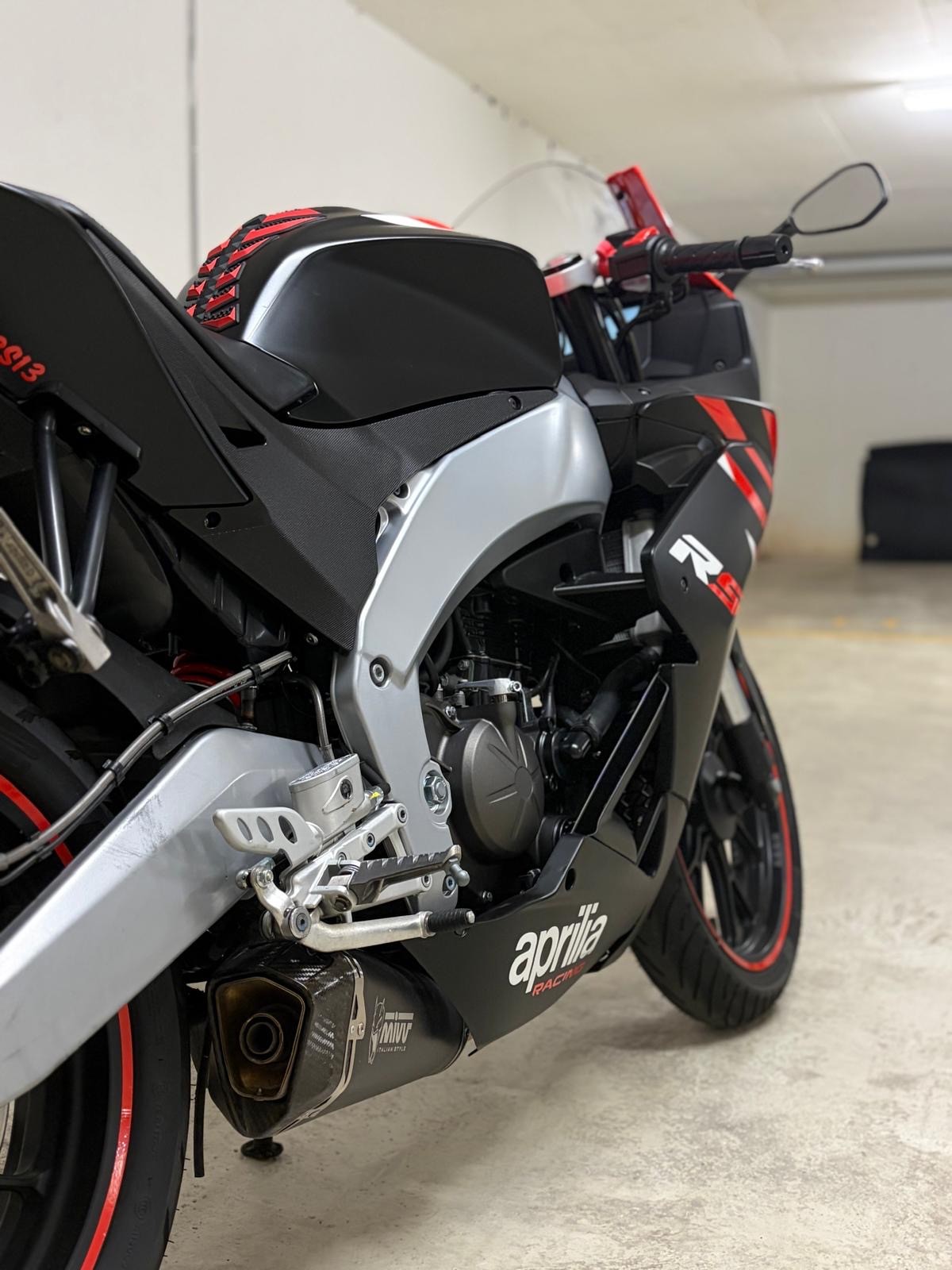 APRILIA RS 125 i.e. ABS-image-5