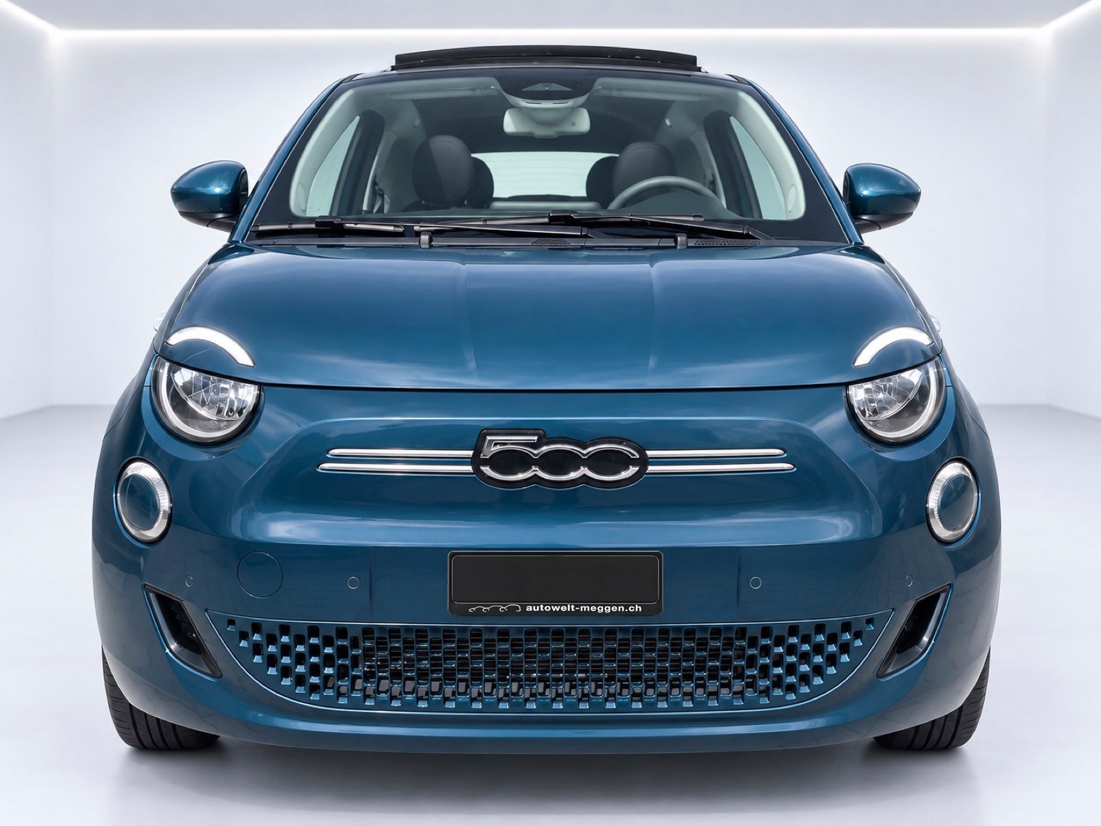 FIAT 500 C electric 87 kW Swiss Edition-image-14
