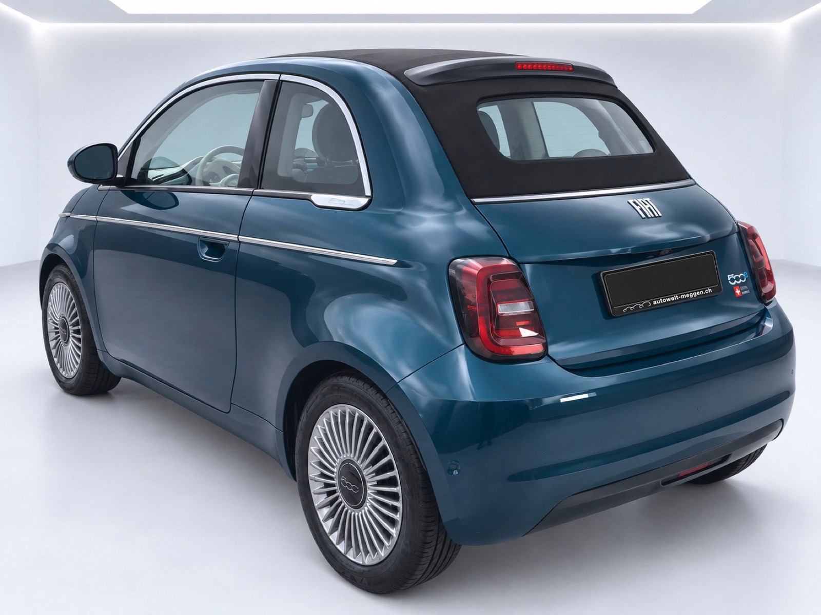 FIAT 500 C electric 87 kW Swiss Edition-image-2
