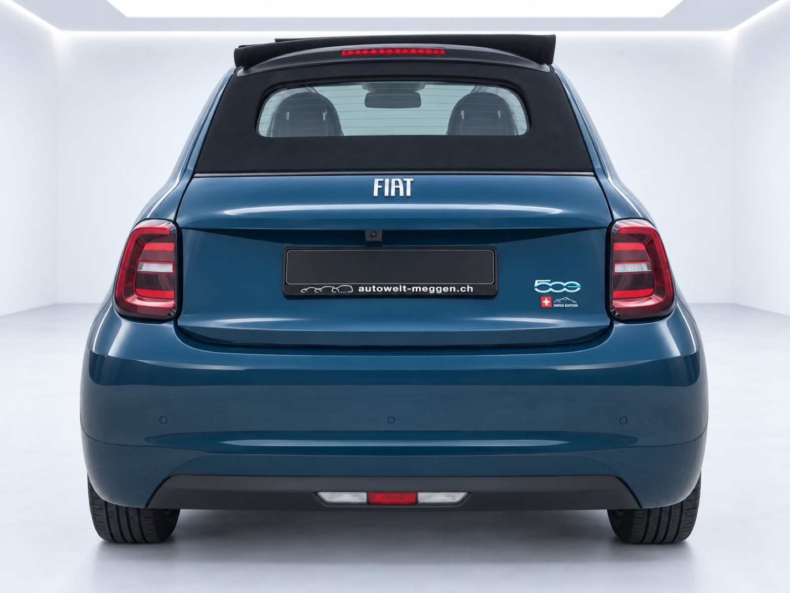 FIAT 500 C electric 87 kW Swiss Edition-image-3
