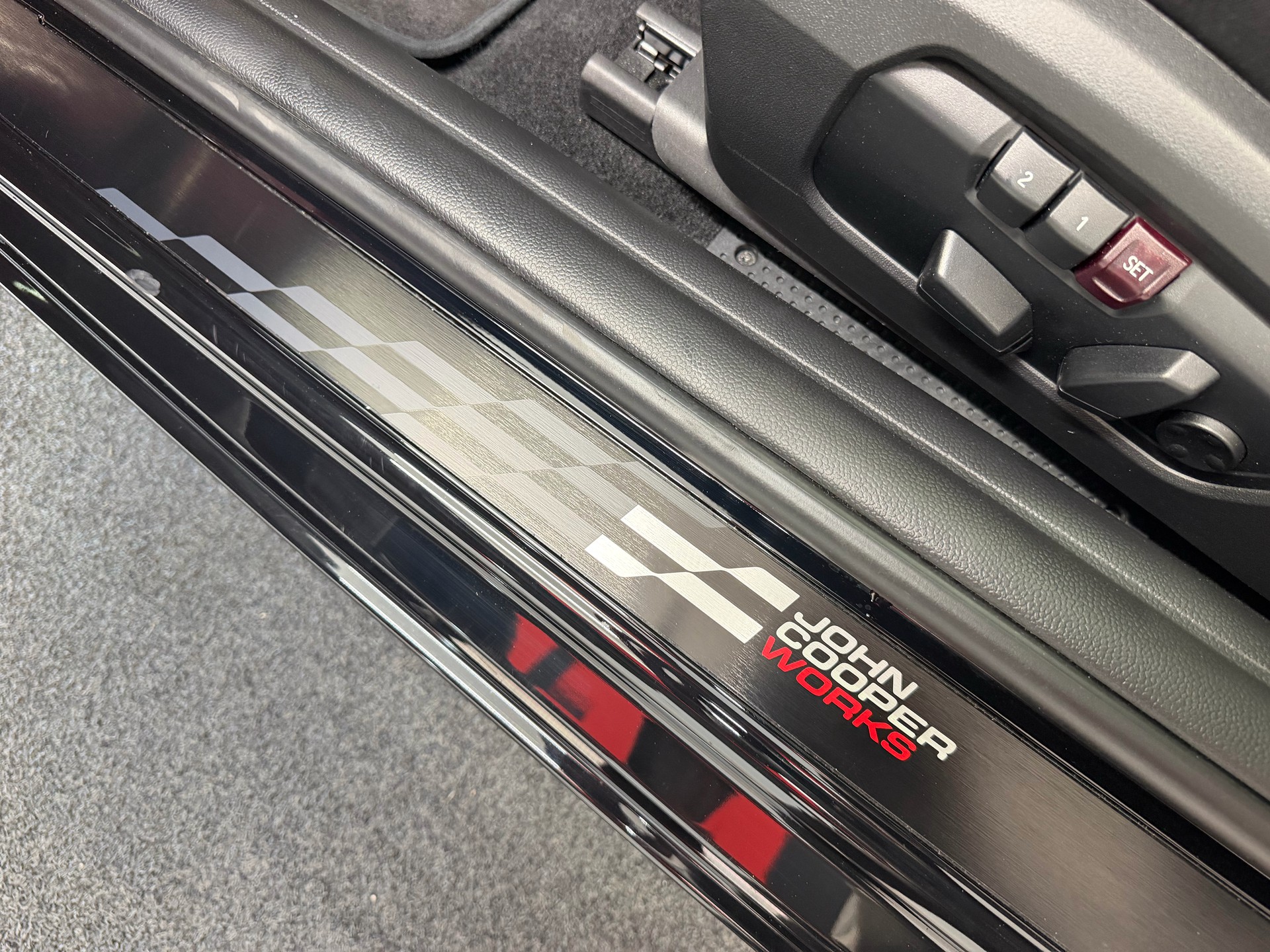 MINI Cooper S JCW DKG-image-11