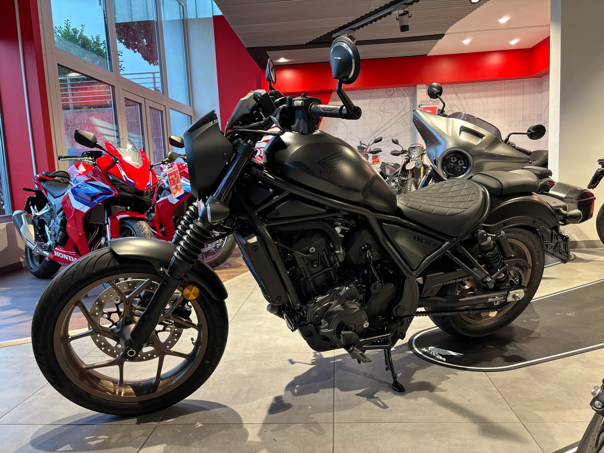 HONDA CMX 1100 Rebel Special Edition DCT-image-1