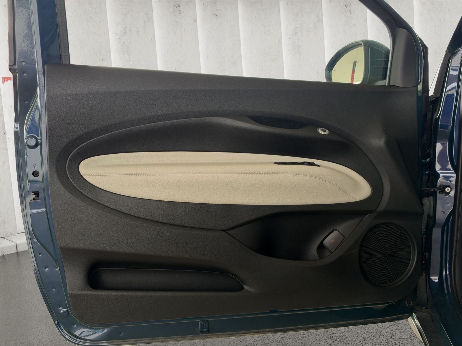 FIAT 500 electric 87 kW La Prima-image-12