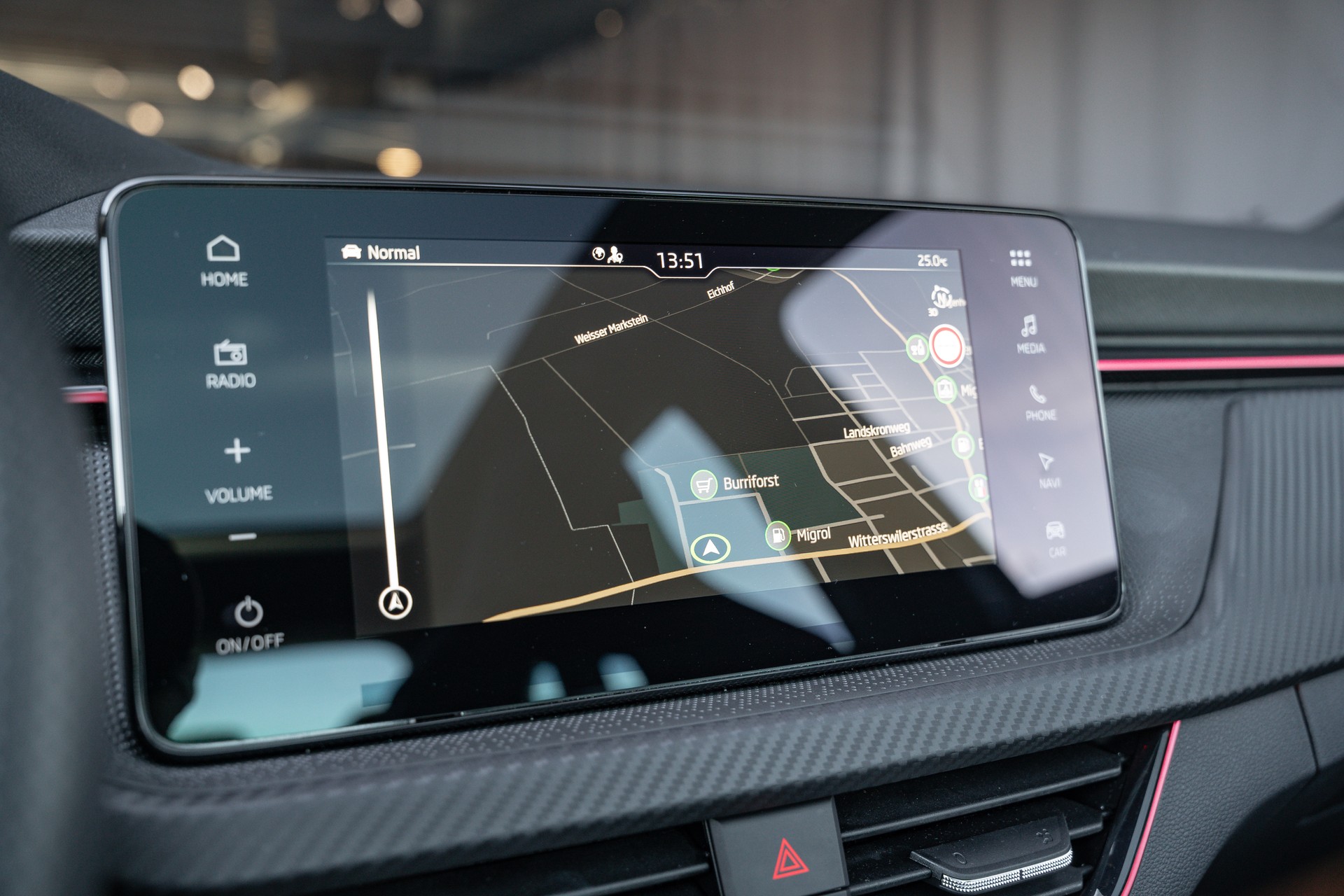 SKODA Kamiq 1.5 TSI Monte Carlo DSG-image-17