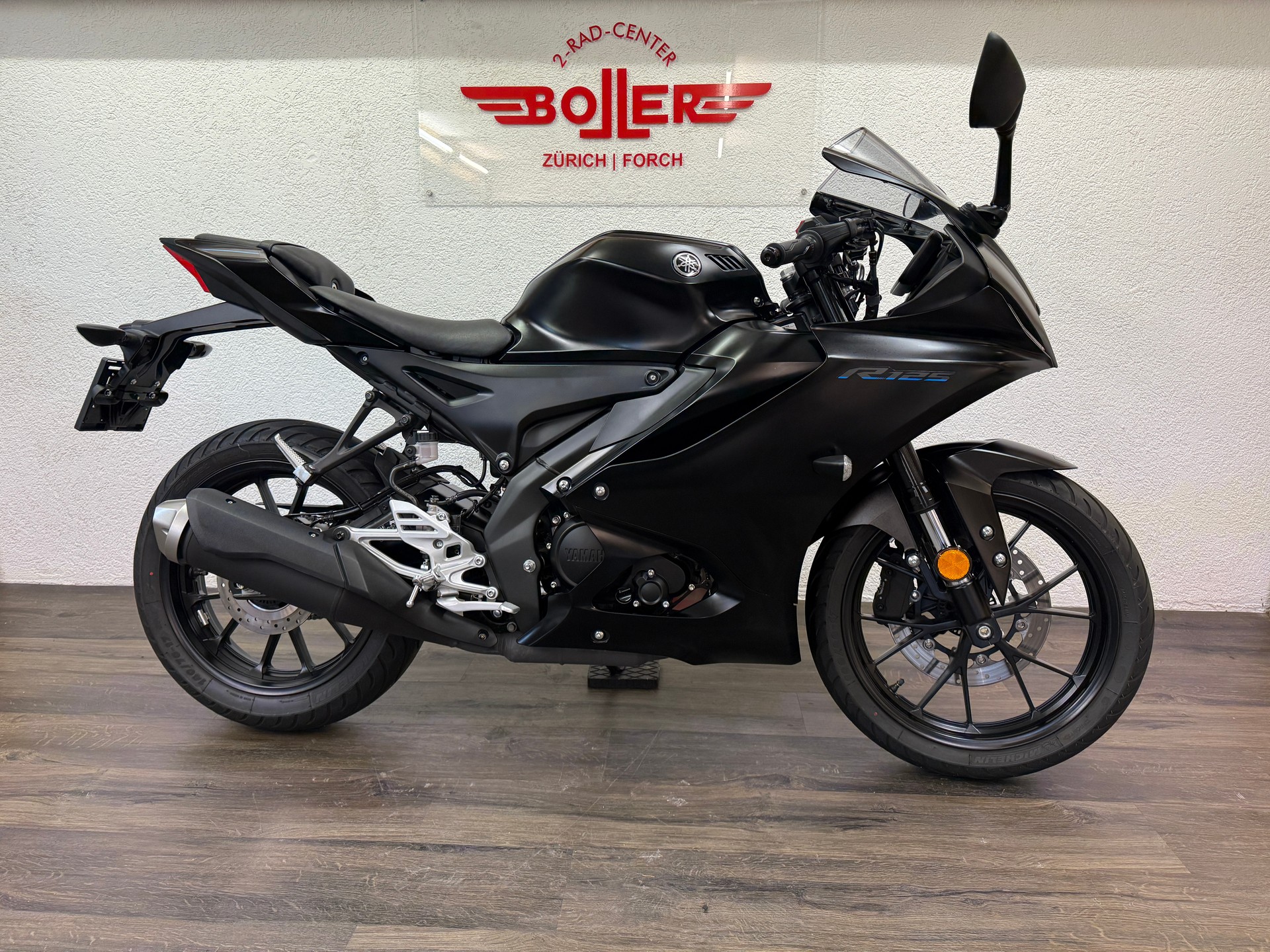 YAMAHA YZF-R 125 ABS-image-1