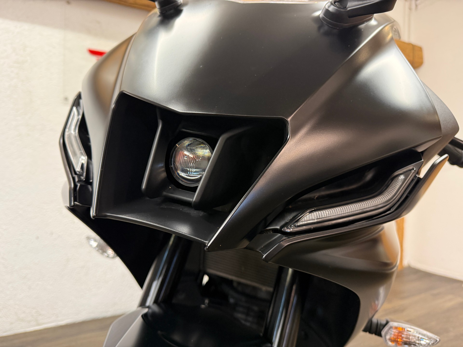 YAMAHA YZF-R 125 ABS-image-6