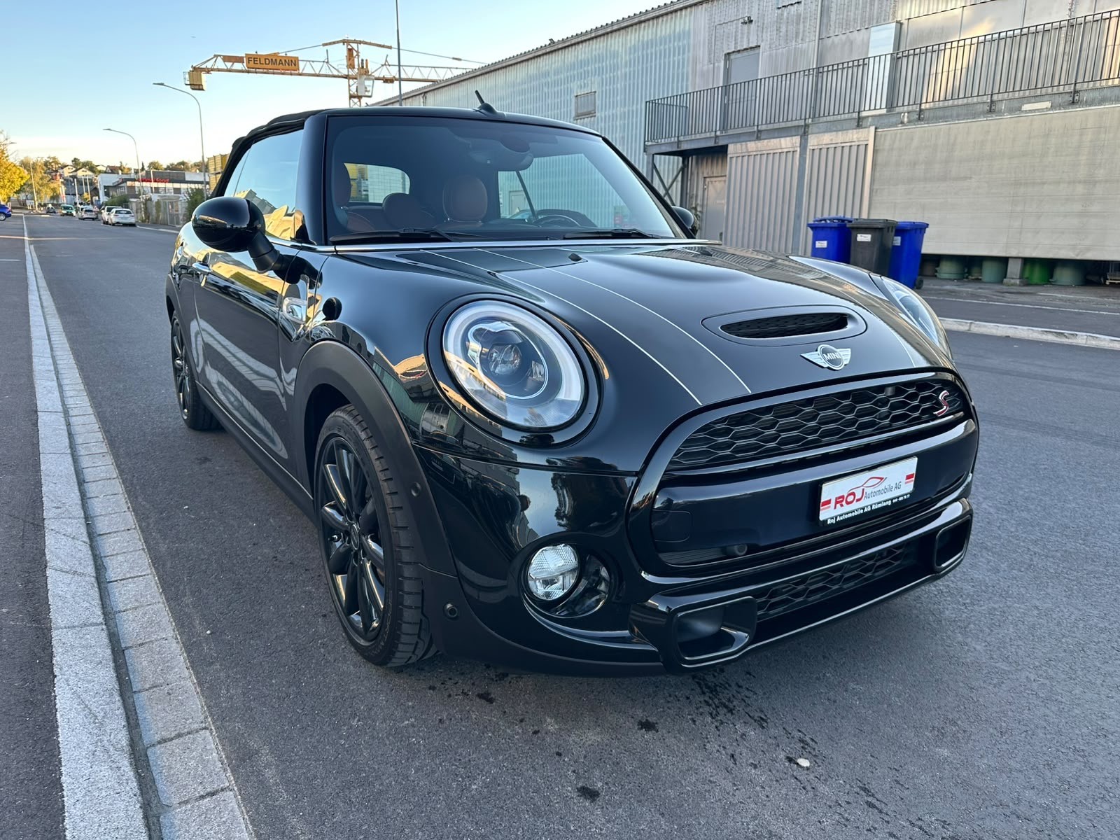 MINI Cooper S Cabriolet Steptronic-showroom-element-3