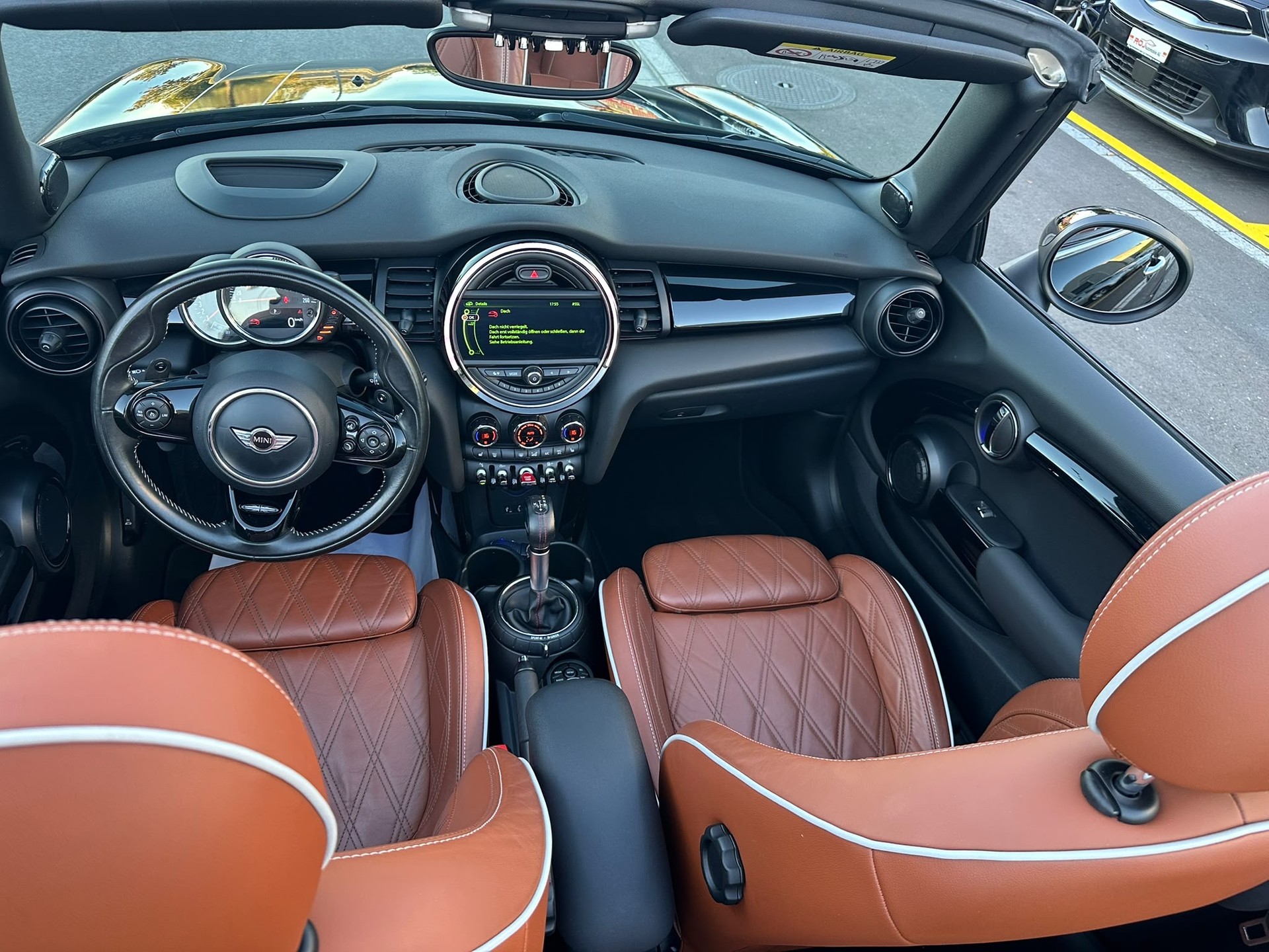 MINI Cooper S Cabriolet Steptronic-image-19